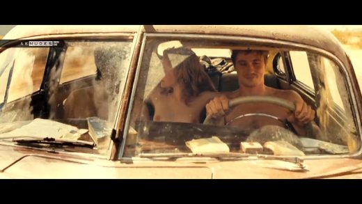 Kristen Stewart nua em on the road 1