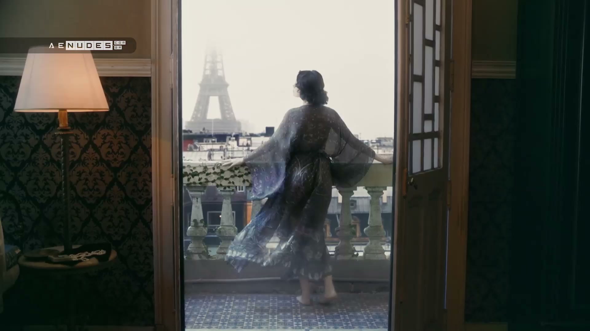 Agatha Moreira nua pelada em Pixinguinha, Um Homem Carinhoso