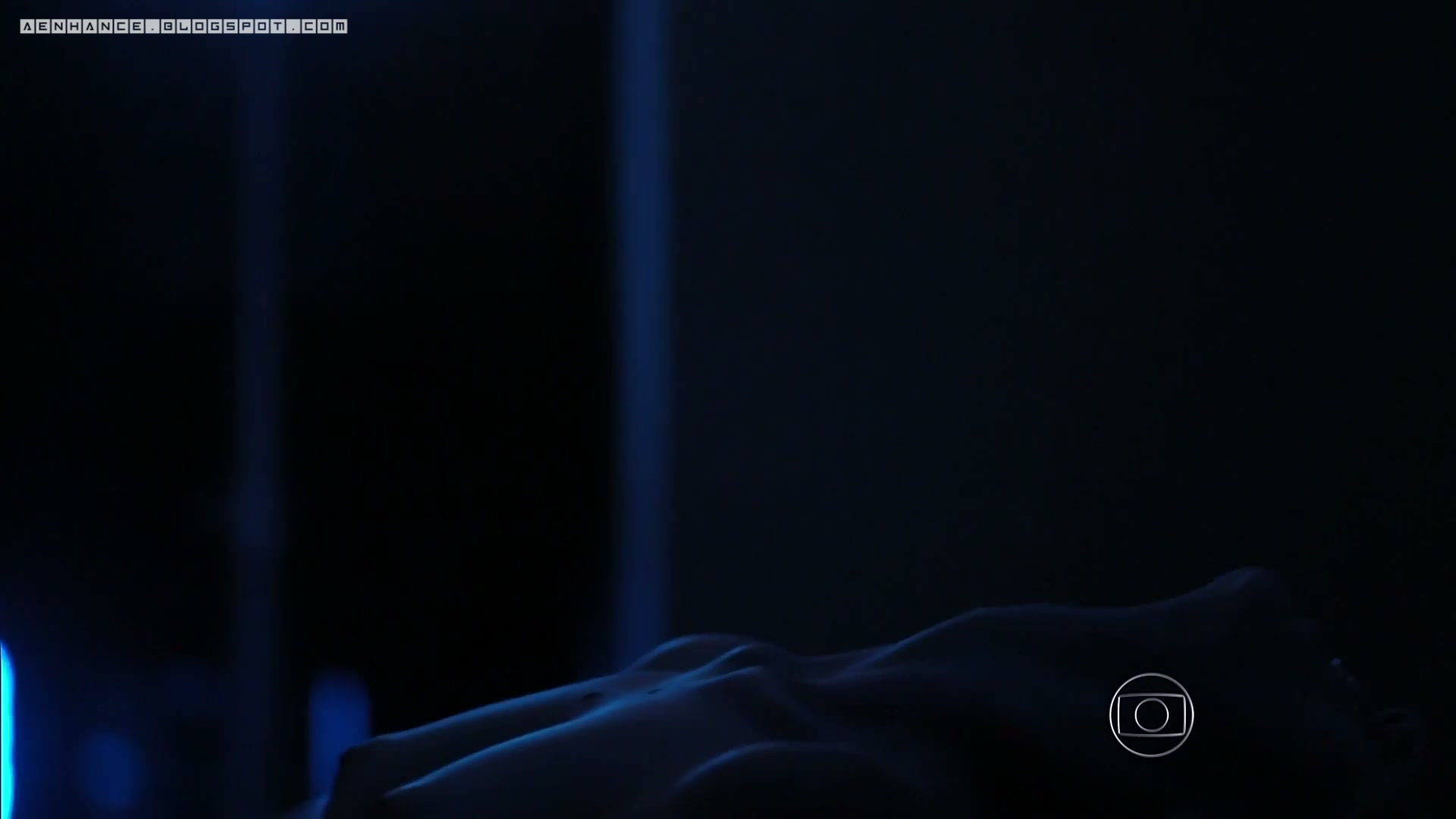 Camila Queiroz nua pelada em Verdades Secretas
