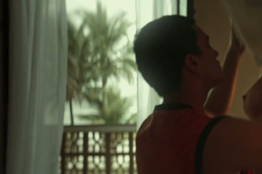 Carla diaz nua em A Menina que Matou os Pais 1