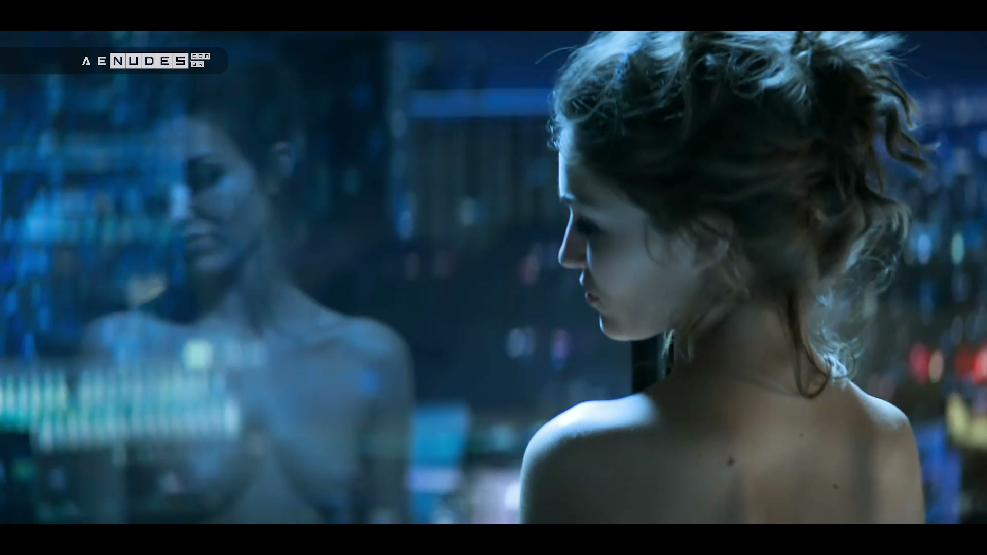 Lili Simmons nua pelada em Power Book IV: Force