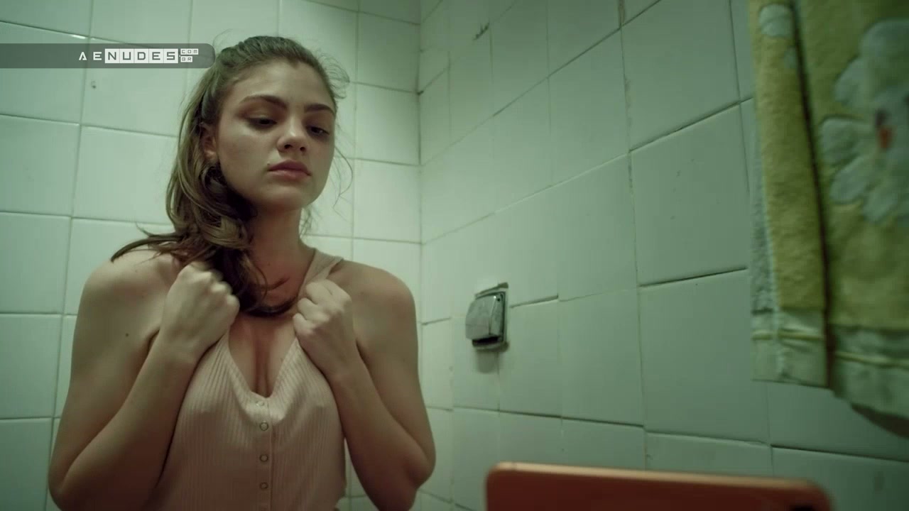 Debora Osorio nua pelada em Me Chama de Bruna
