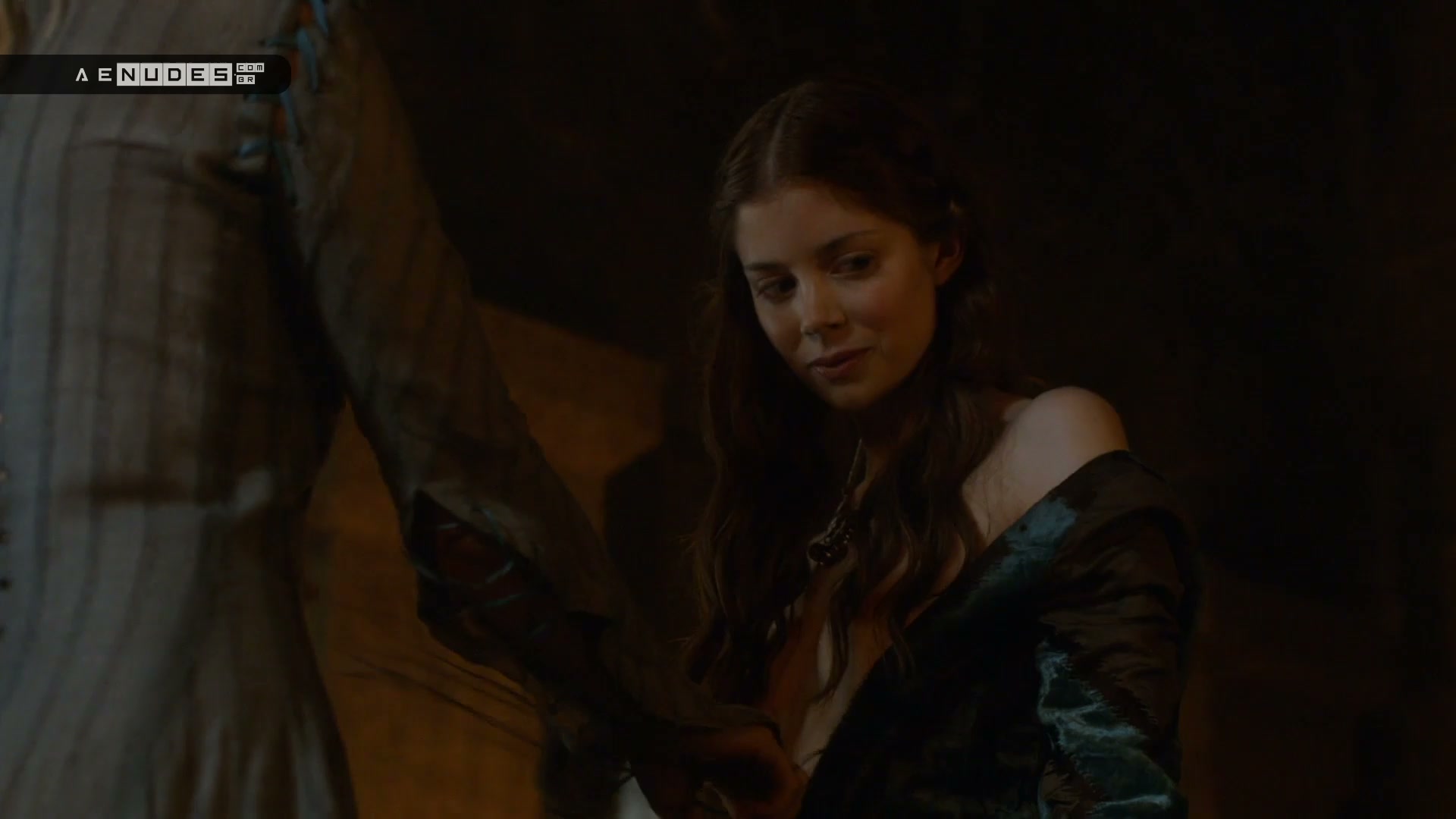 Charlotte Hope nua pelada em Game Of Thrones