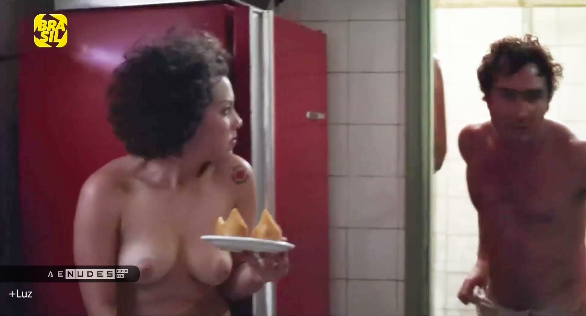 Fabiula Nascimento nua pelada em Estomago