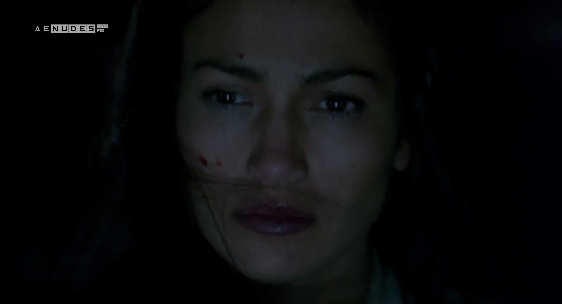 Jennifer Lopez nua pelada em U Turn