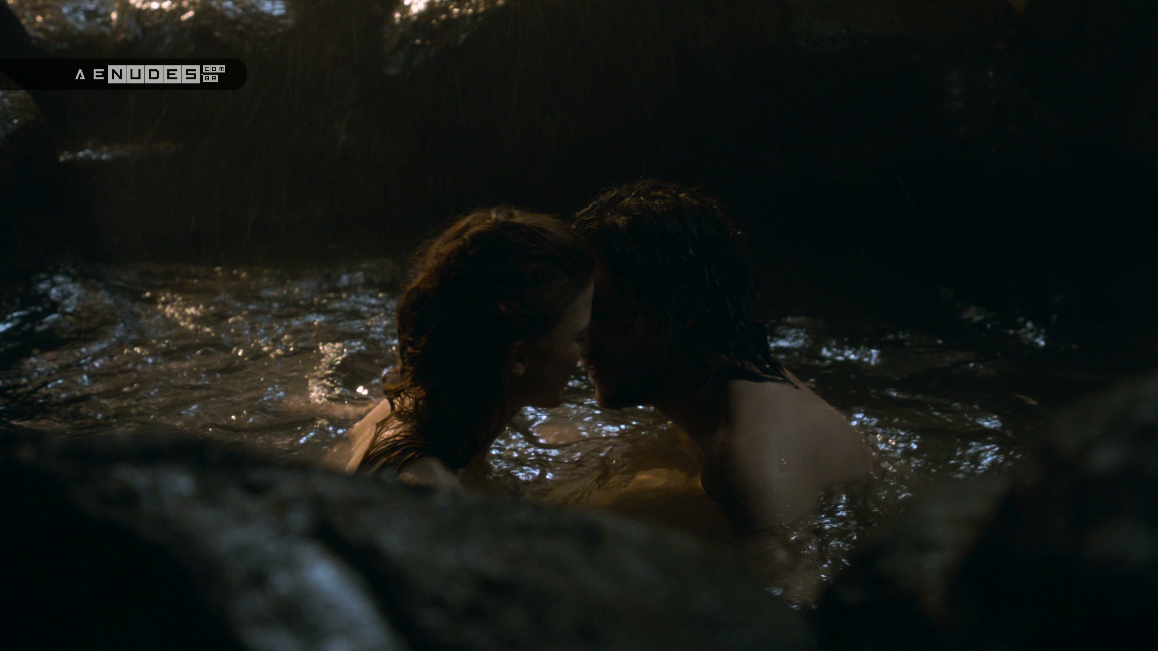 Rose Leslie nua pelada em Game Of Thrones