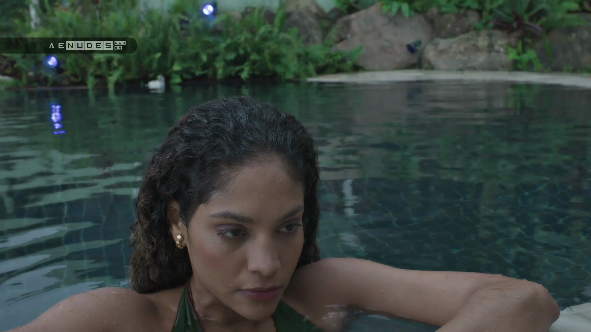 Barbara Reis nua pelada em Todas as Flores