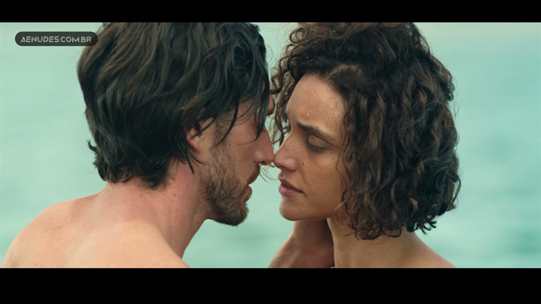 Debora Nascimento nua pelada em Olhar Indiscreto