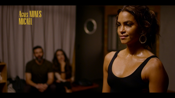 Lucy Alves nua pelada em So se For Por Amor