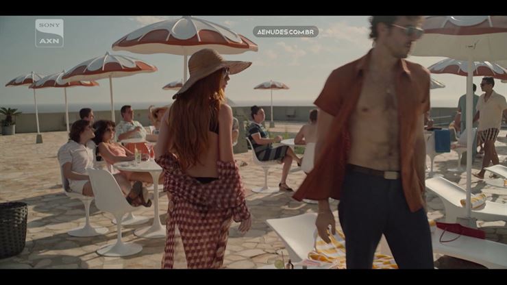 Marina Ruy Barbosa nua pelada em Rio Connection