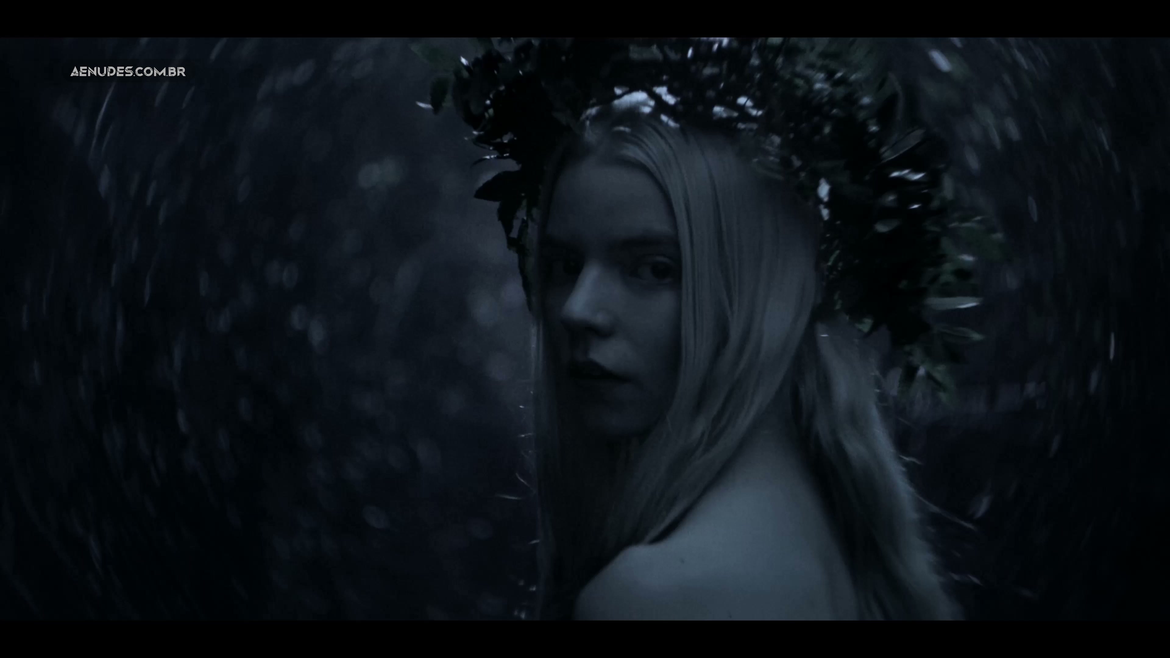 Anya Taylor-Joy nua pelada em O Homem do Norte