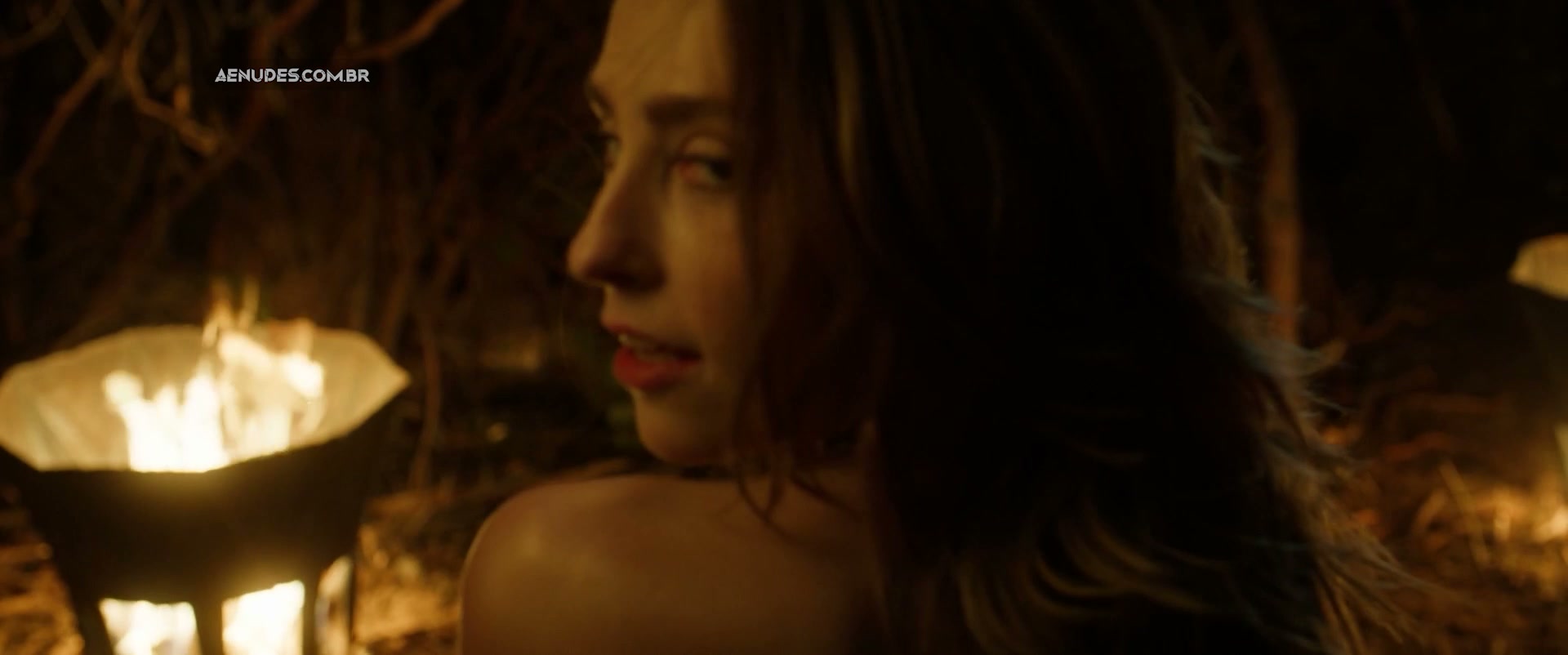 Paulina Vrublevskaya nua pelada em Succubus
