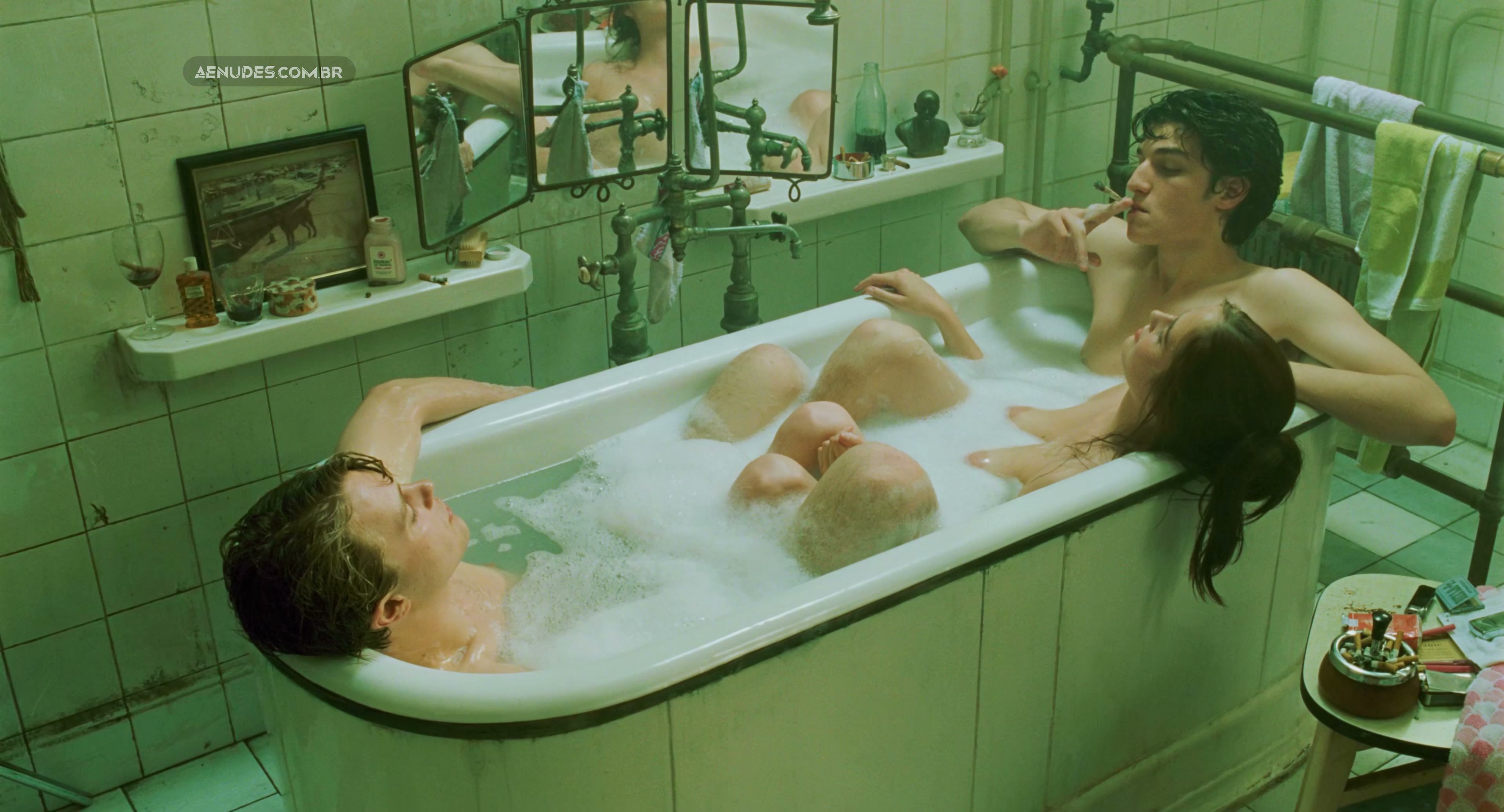 Eva Green nua pelada em The Dreamers
