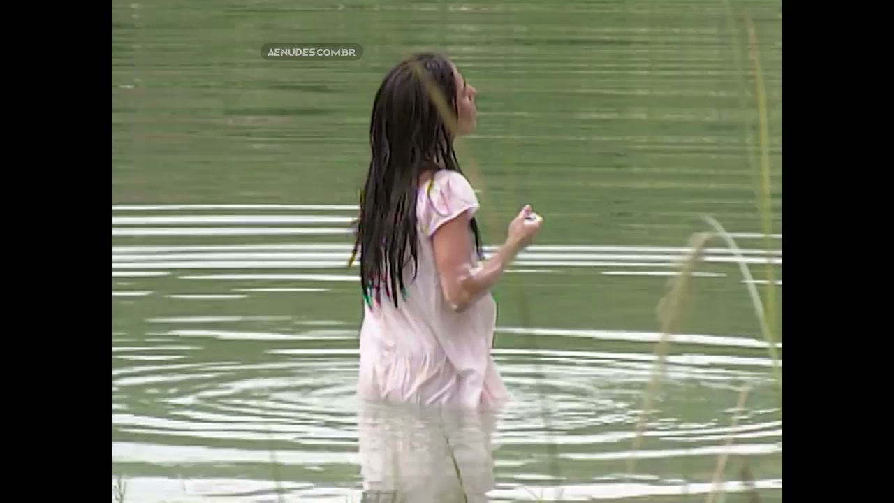 Gloria Pires nua pelada em Memorial Maria Moura