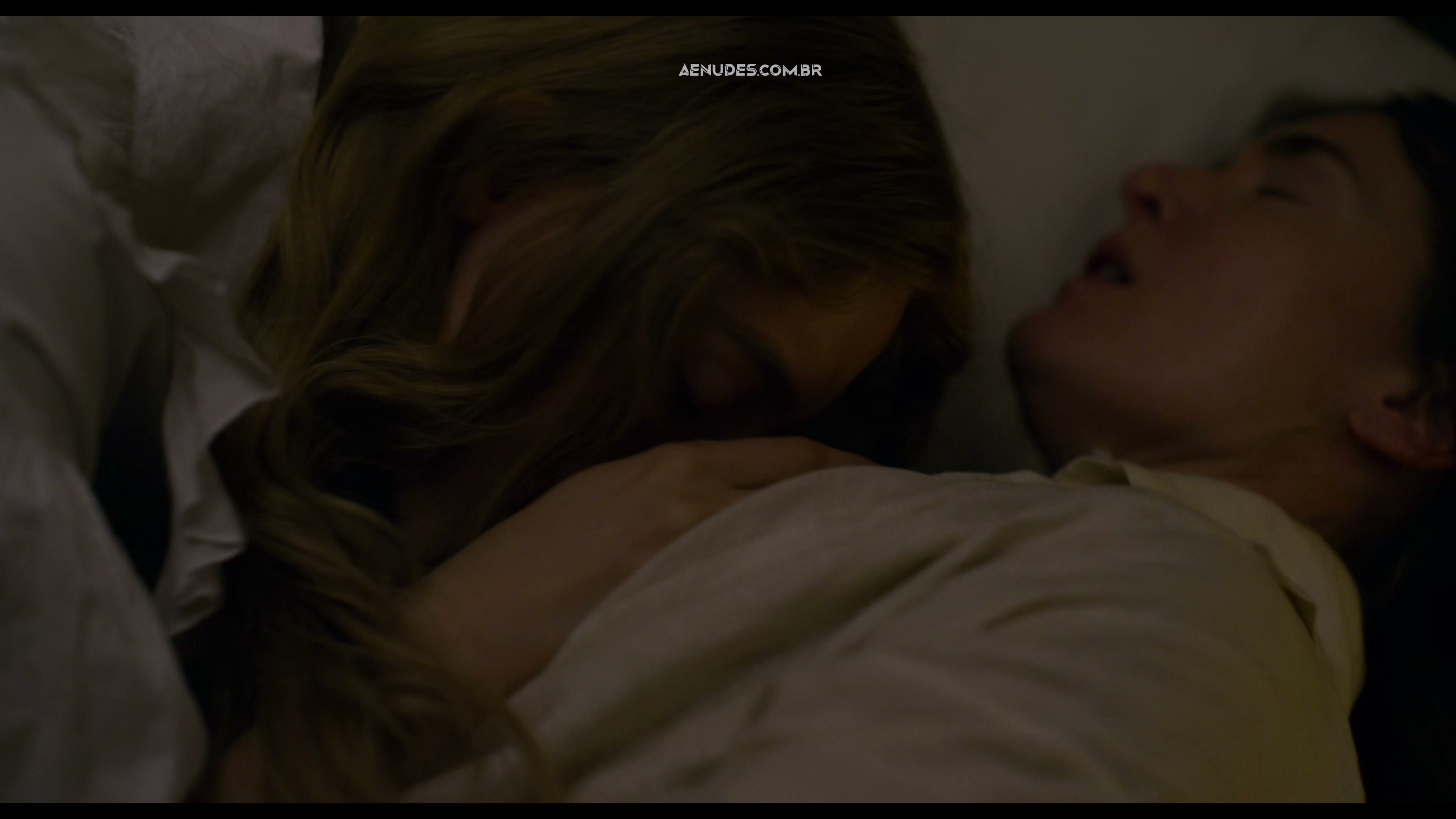 Saoirse Ronan Kate Winslet nua pelada em Ammonite