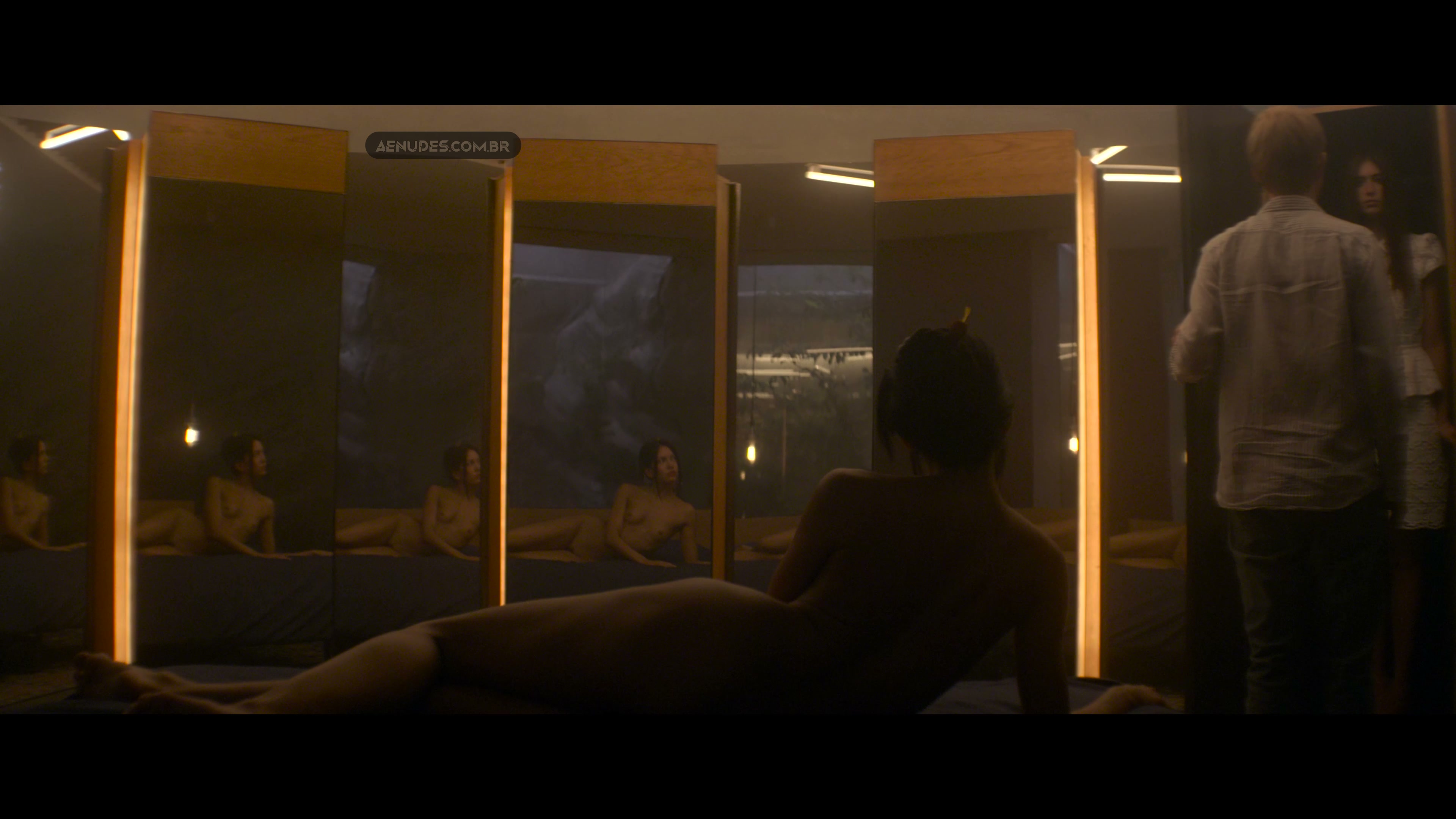 Sonoya Mizuno nua pelada em EX_Machina
