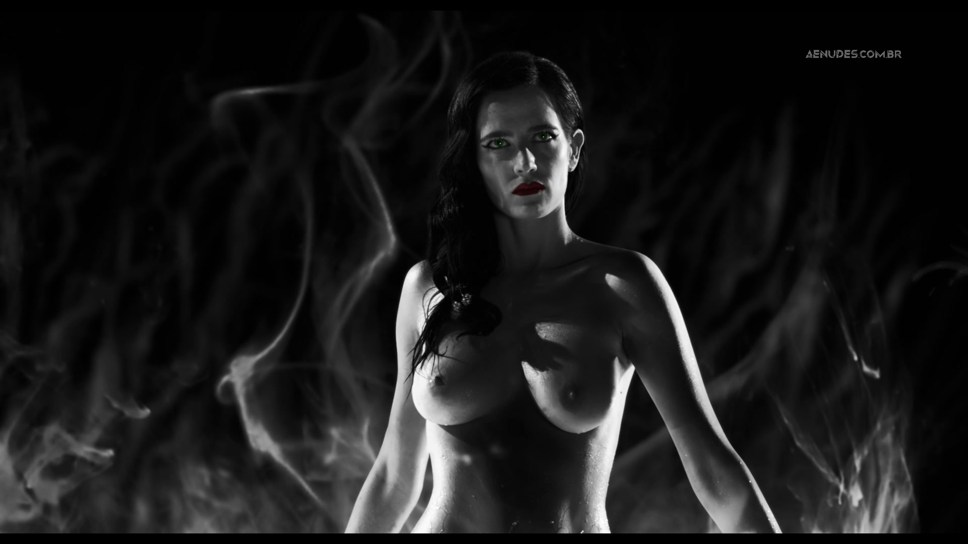 Eva Green nua pelada em Sin City