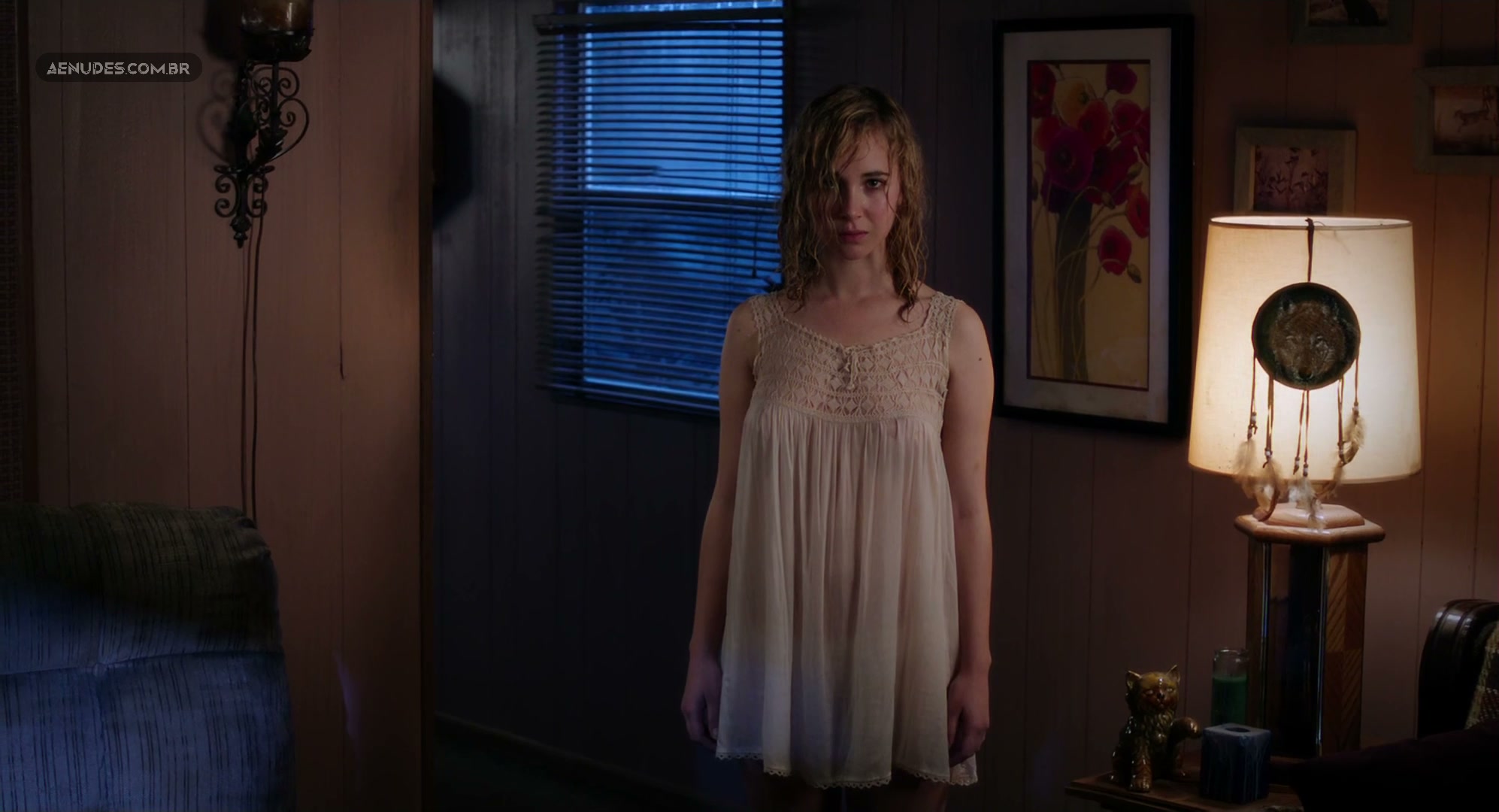 Juno Temple nua pelada em Killer Joe - Matador de Aluguel 2011