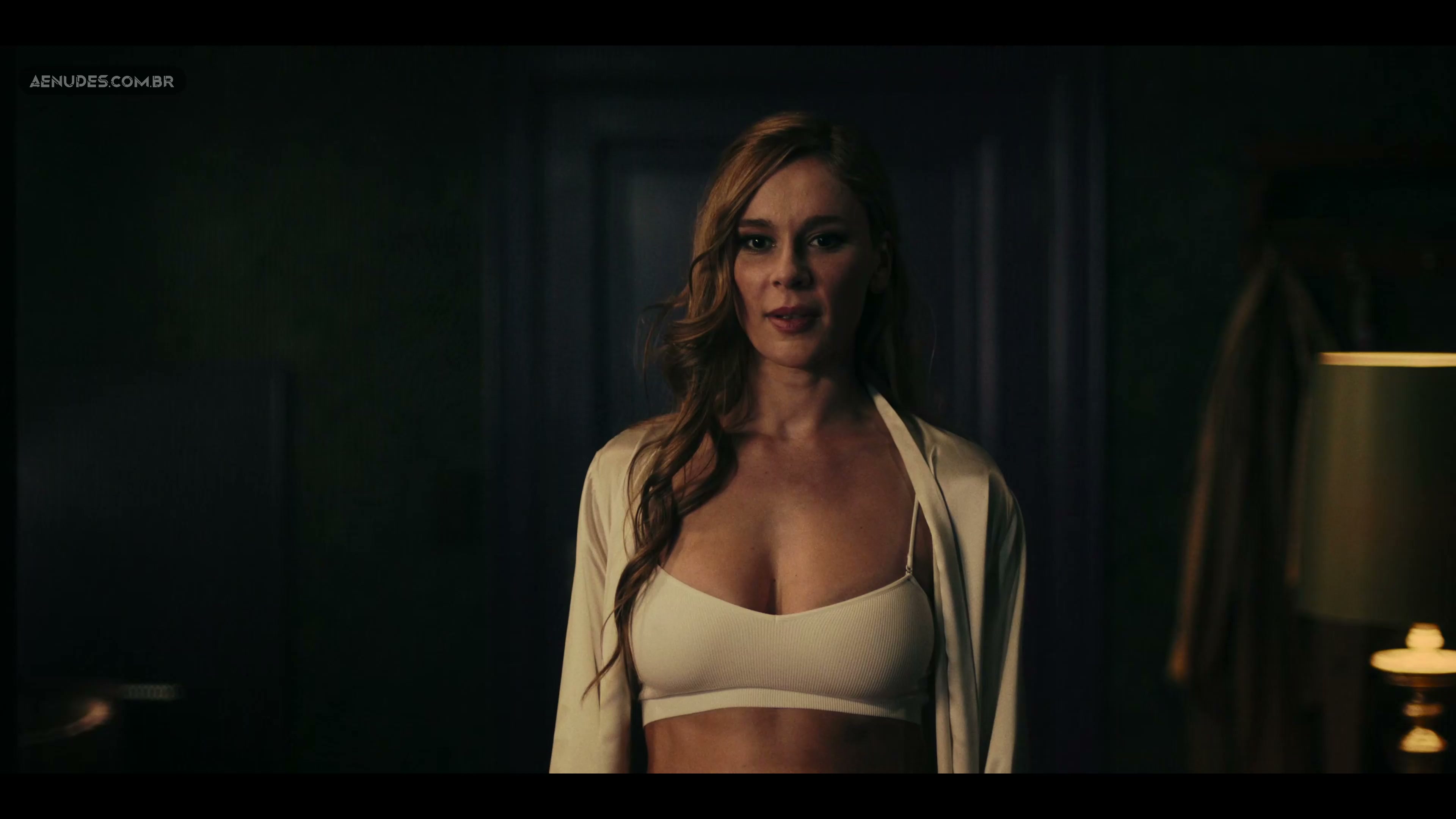 Bella Dayne nua pelada cena de sexo em Bad Director
