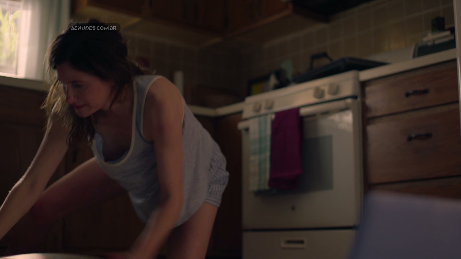 Kathryn Hahn nua pelada cena de sexo em Mrs Fletcher