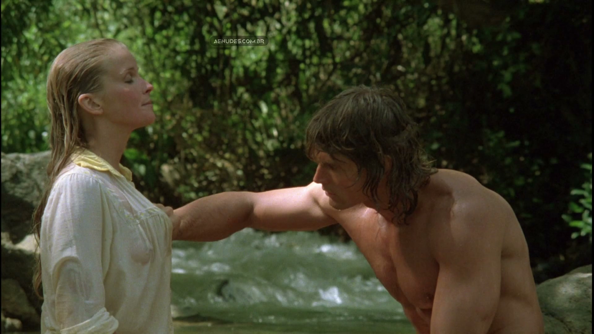 Bo Derek nua pelada cena de sexo em Tarzan, O Filho das Selvas