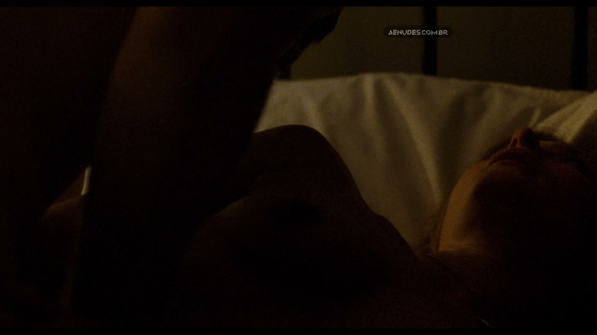 Gillian Anderson nua pelada cena de sexo em Straightheads (Olho por Olho)