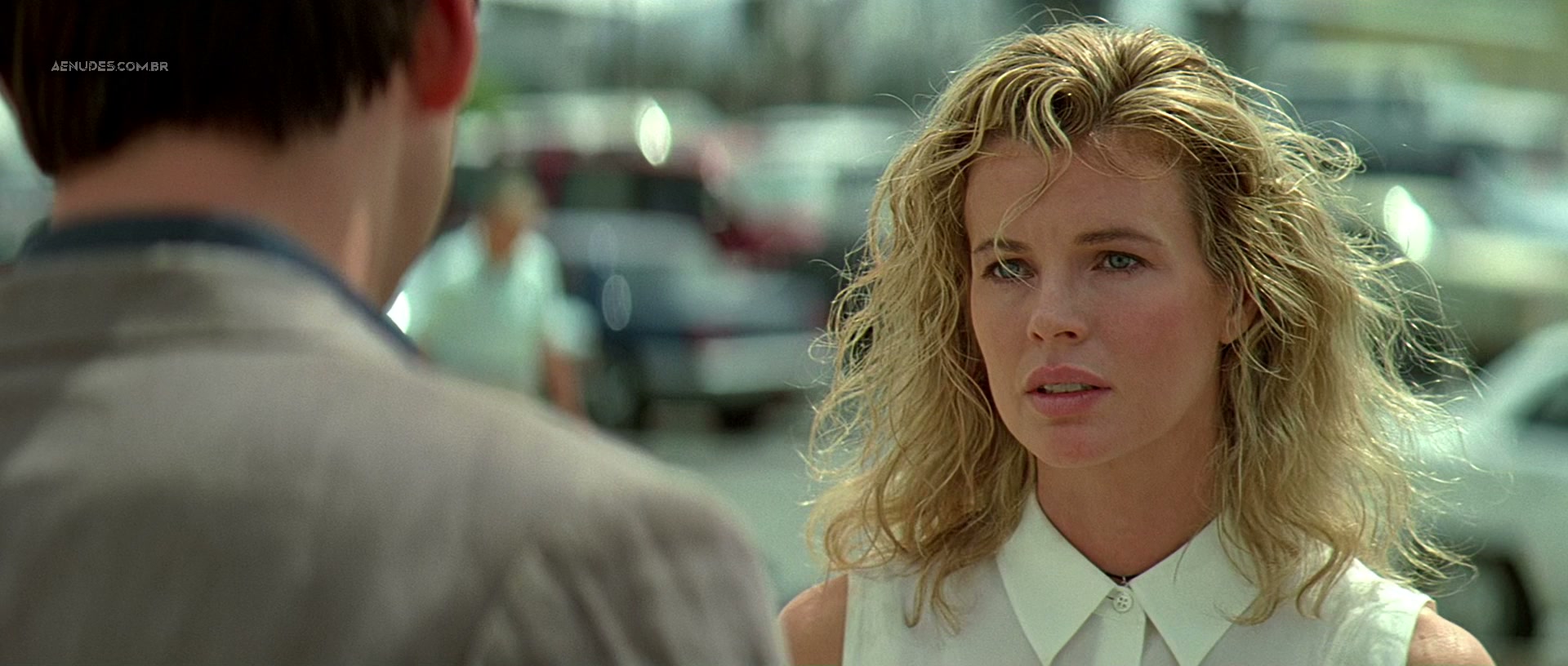 Kim Basinger nua pelada cena de sexo em The Getaway