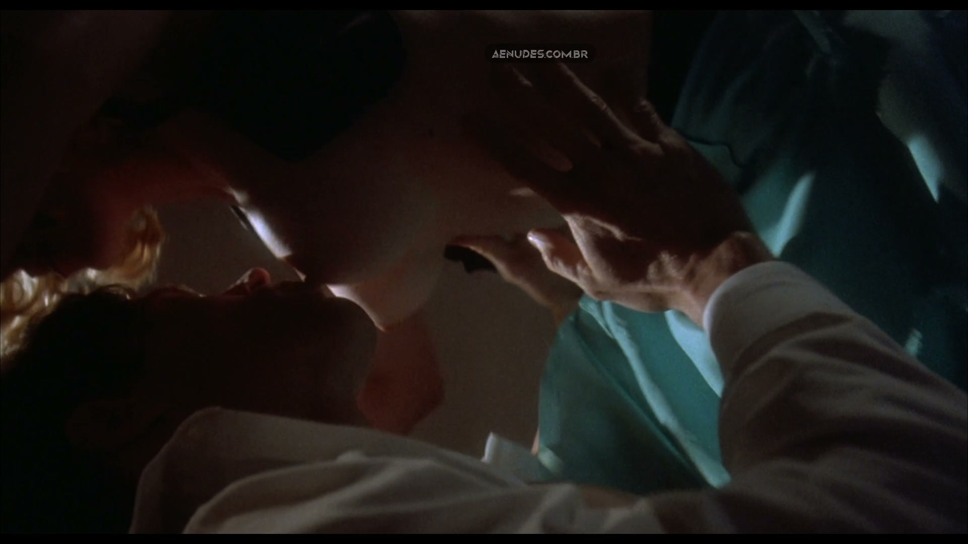 Madonna nua pelada cena de sexo em Body of Evidence