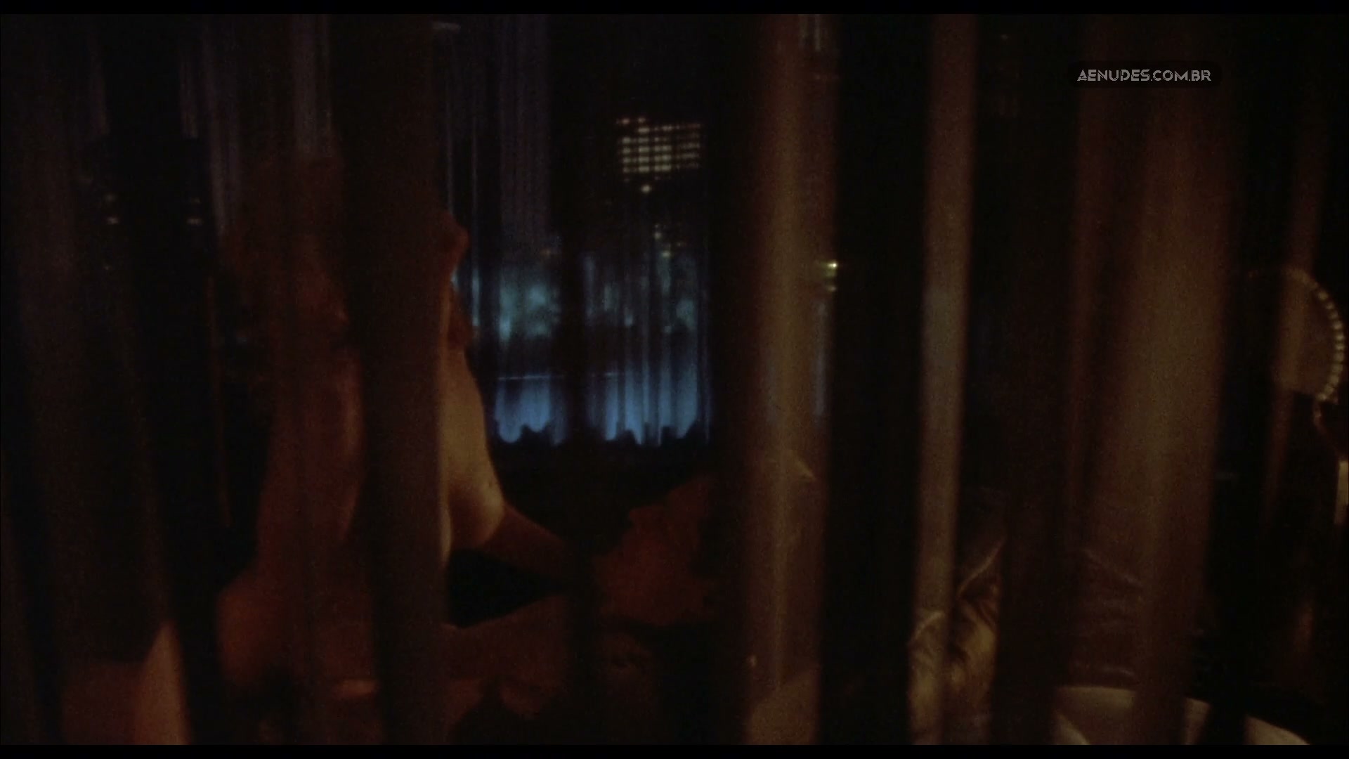 Madonna nua pelada cena de sexo em Body of Evidence