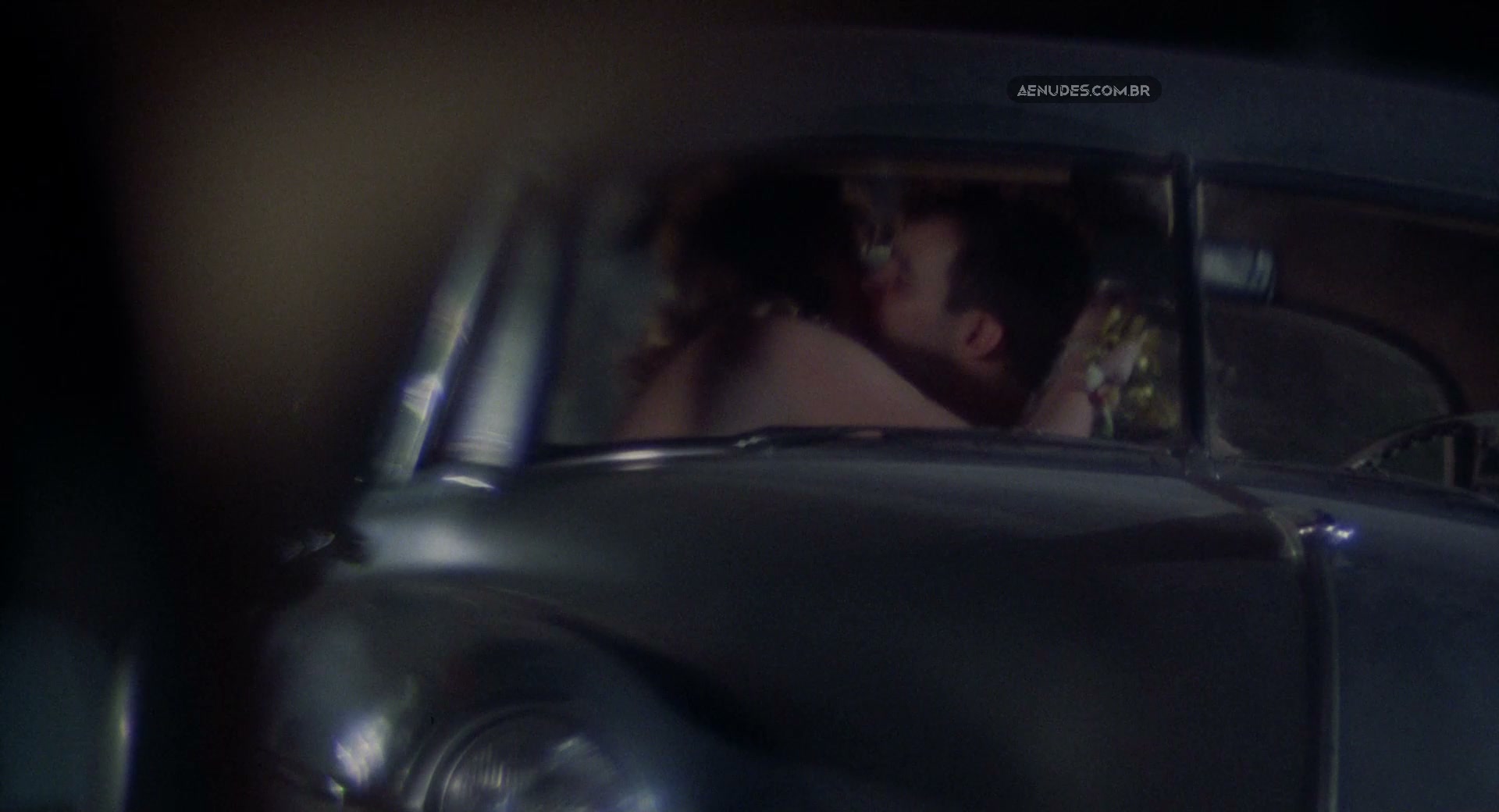 Maud Winchester nua pelada cena de sexo em Birdy (1984)