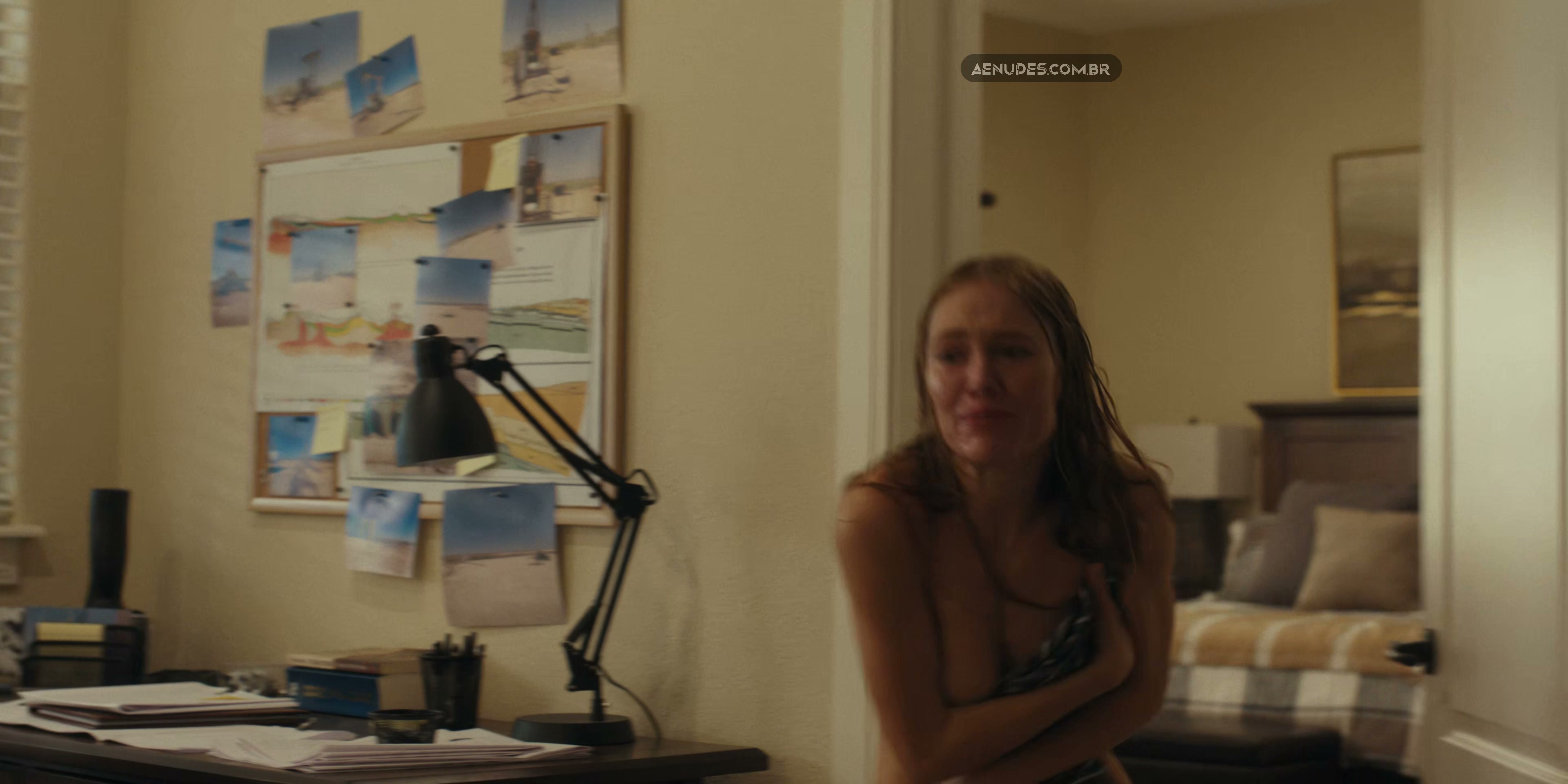 Michelle Randolph nua pelada cena de sexo em Landman