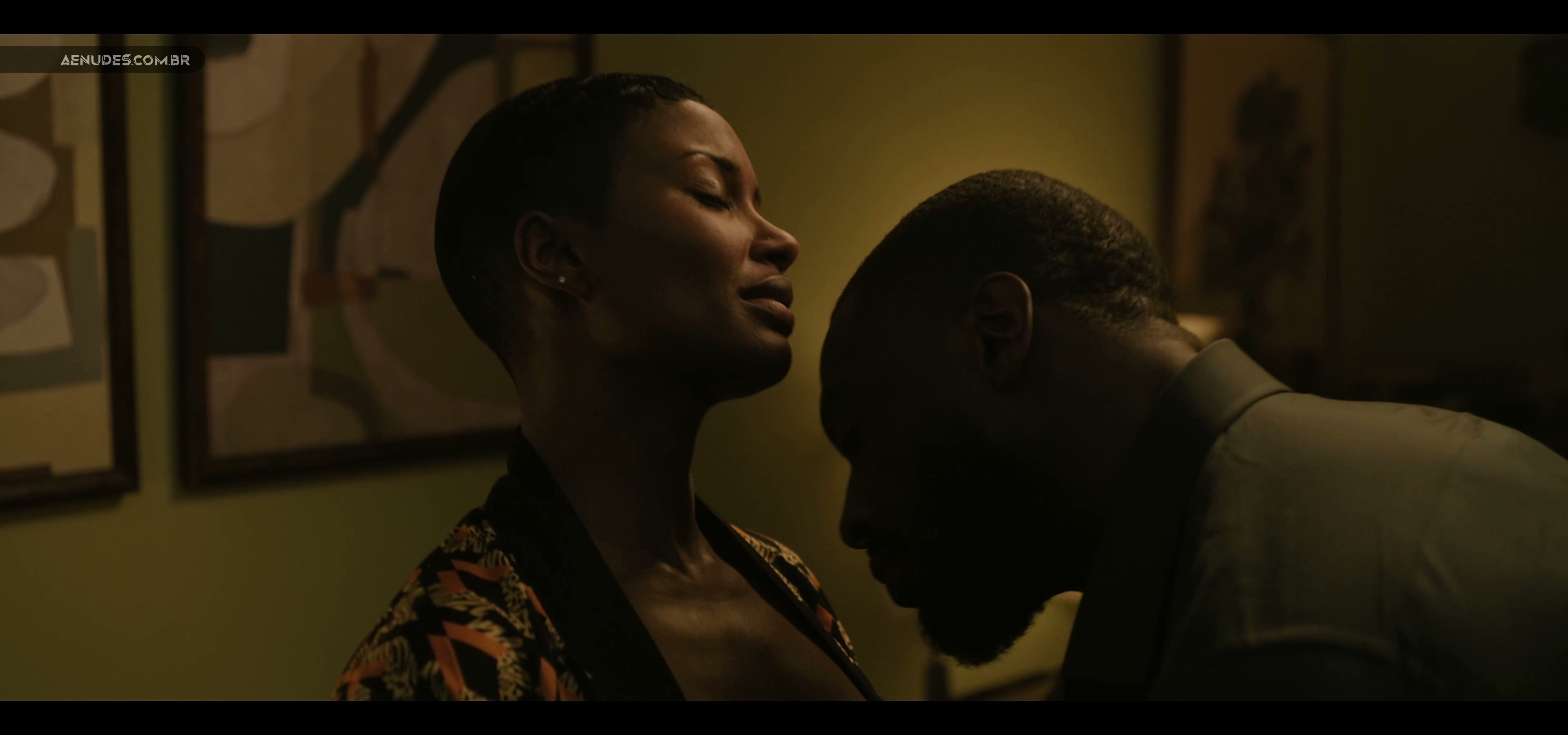 Samantha Walkes nua pelada cena de sexo em Cross