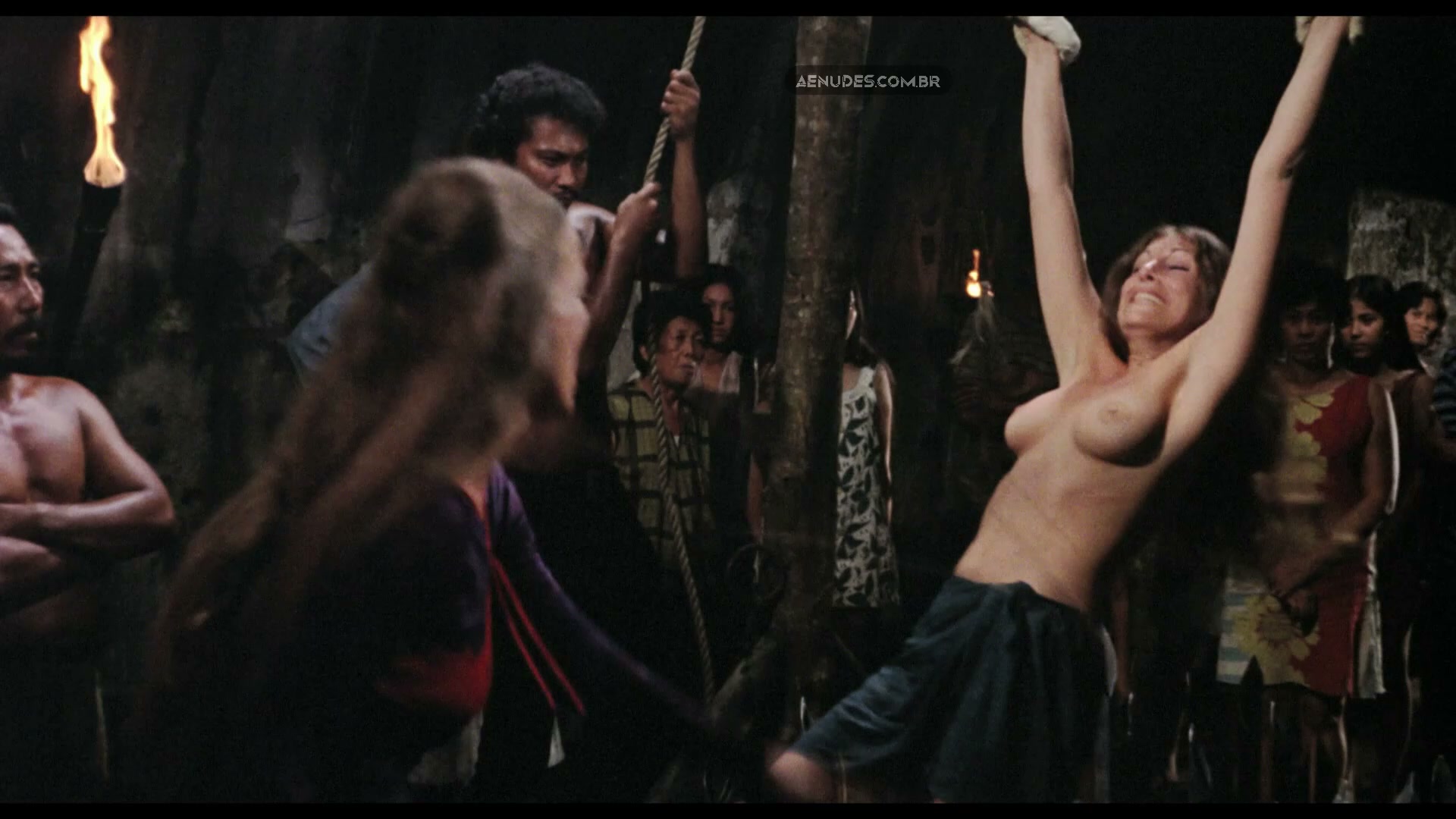 Tani Guthrie Barra Grant nua pelada cena de sexo em As Filhas de Satã (Daughters of Satan)