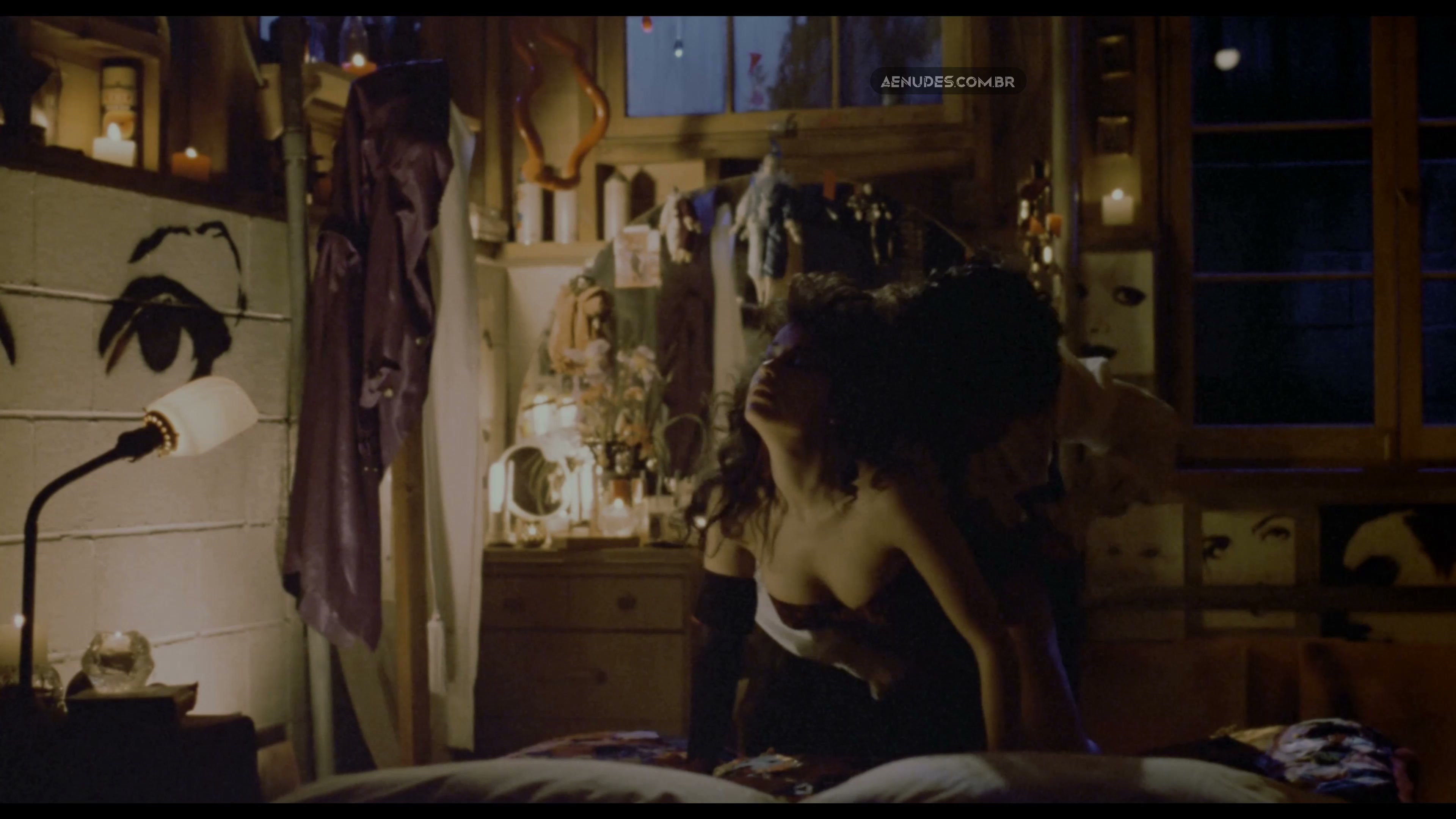 Apollonia Kotero nua pelada cena de sexo em Purple Rain