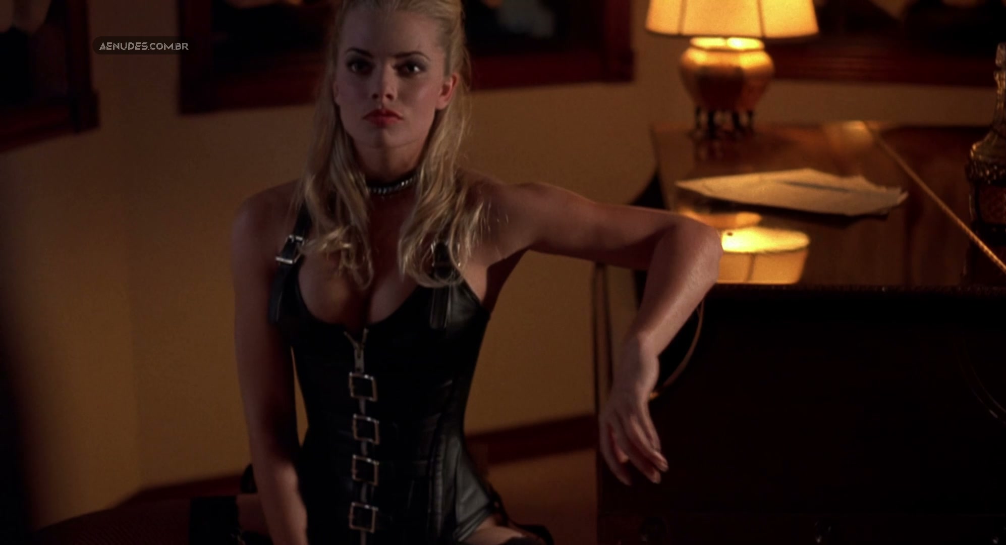 Jaime Pressly nua pelada cena de sexo em Poison Ivy Relacao Indecente