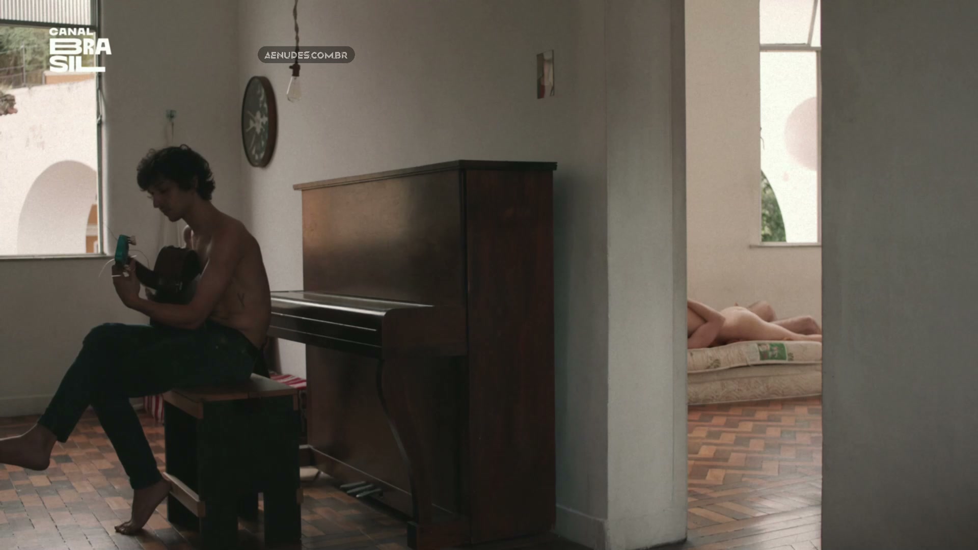 Luisa Arraes nua pelada cena de sexo em Transe