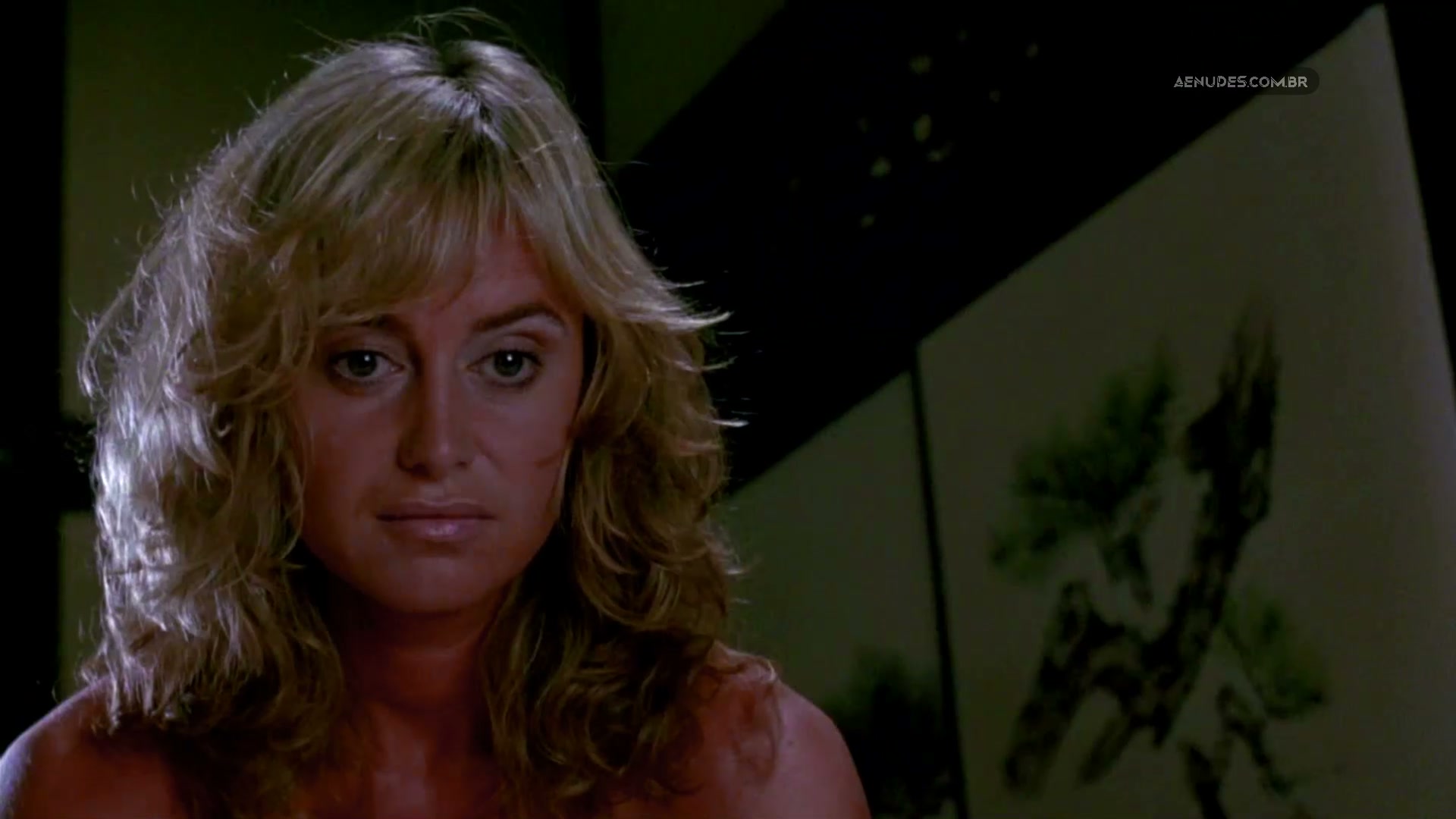 Susan George nua pelada cena de sexo em The House Where Evil Dwells