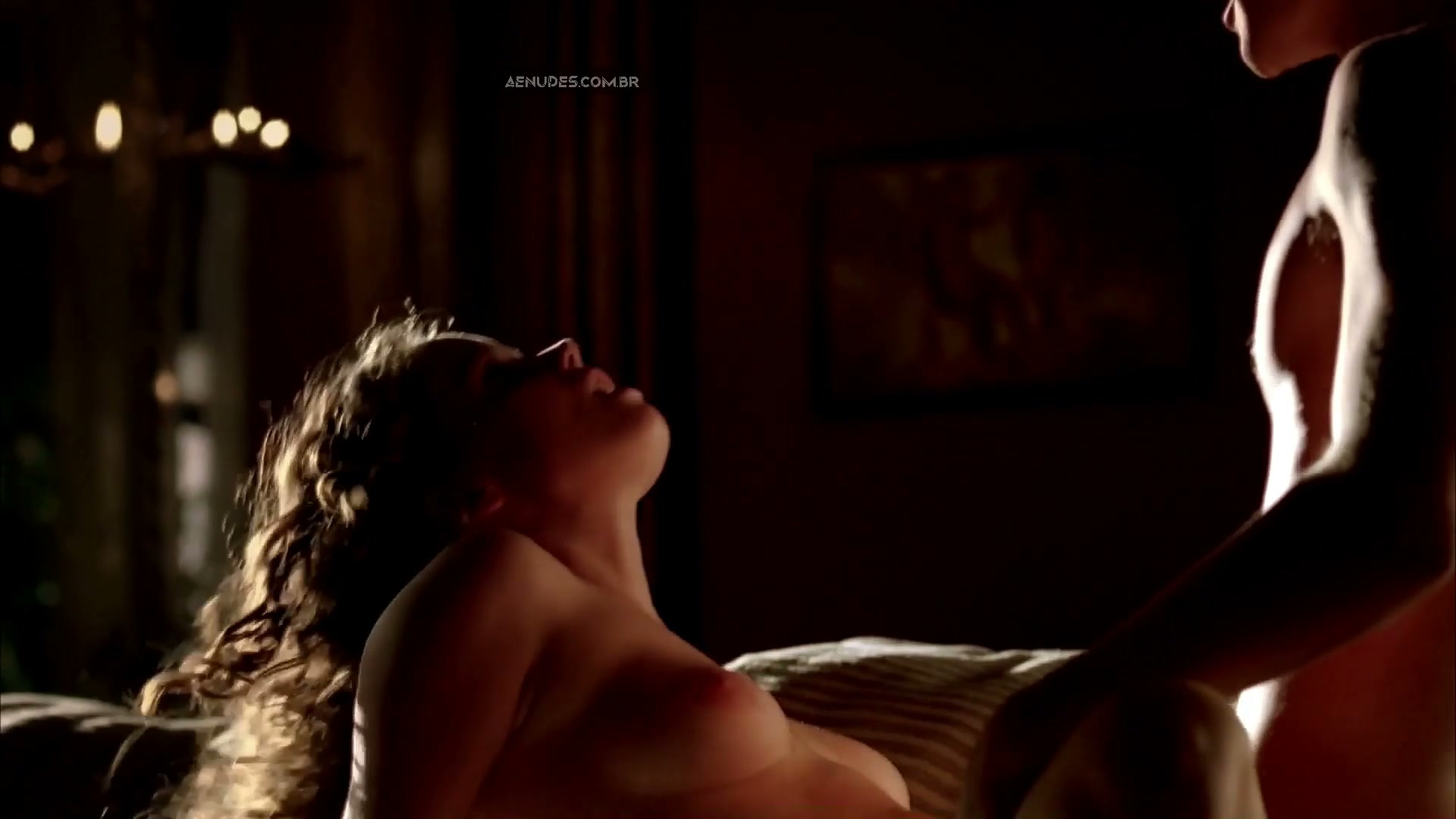 Alice Henley Lyndsey Marshal nua pelada cena de sexo em Rome 2
