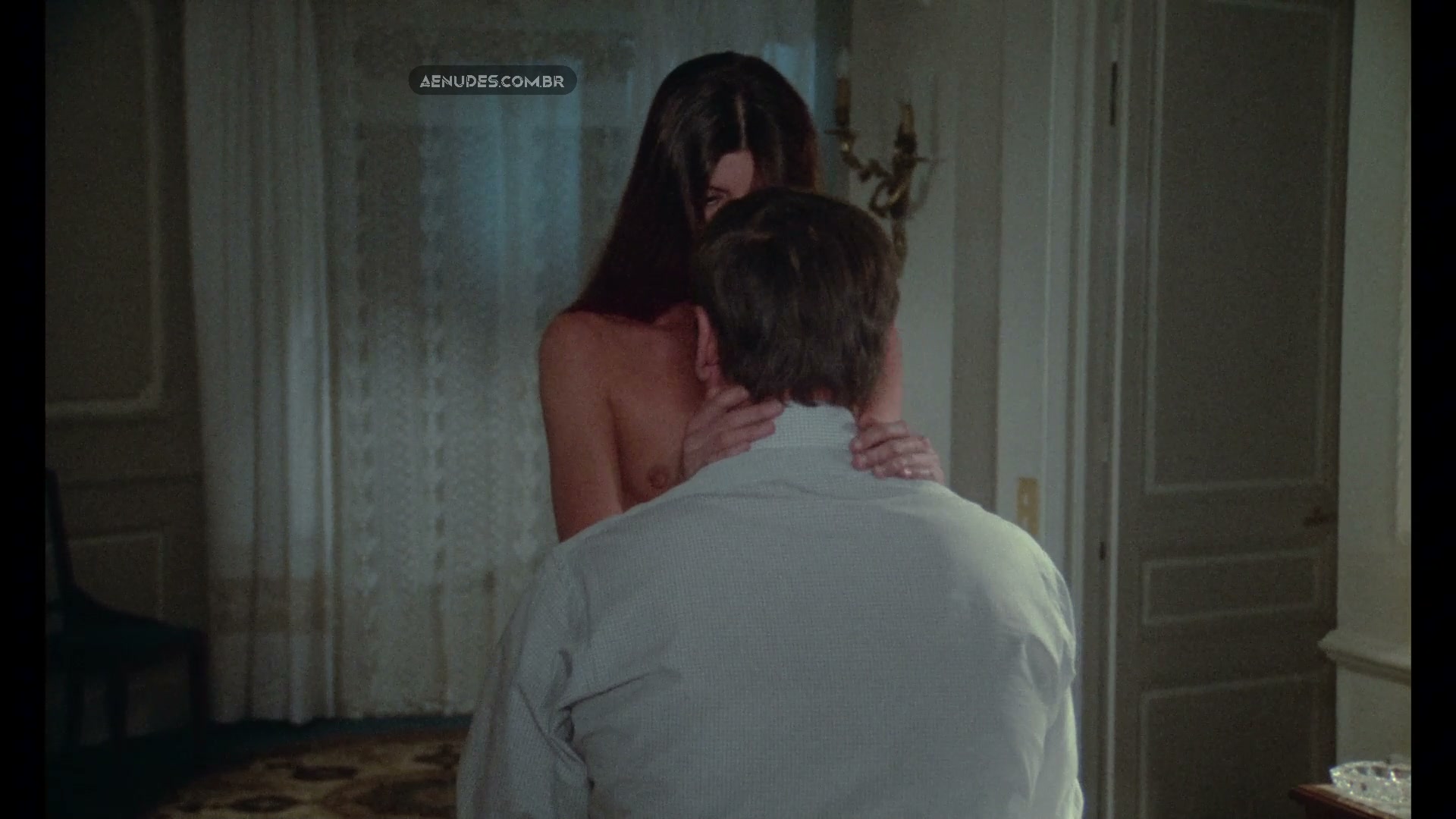 Katharine Ross nua pelada cena de sexo em Chance and Violence