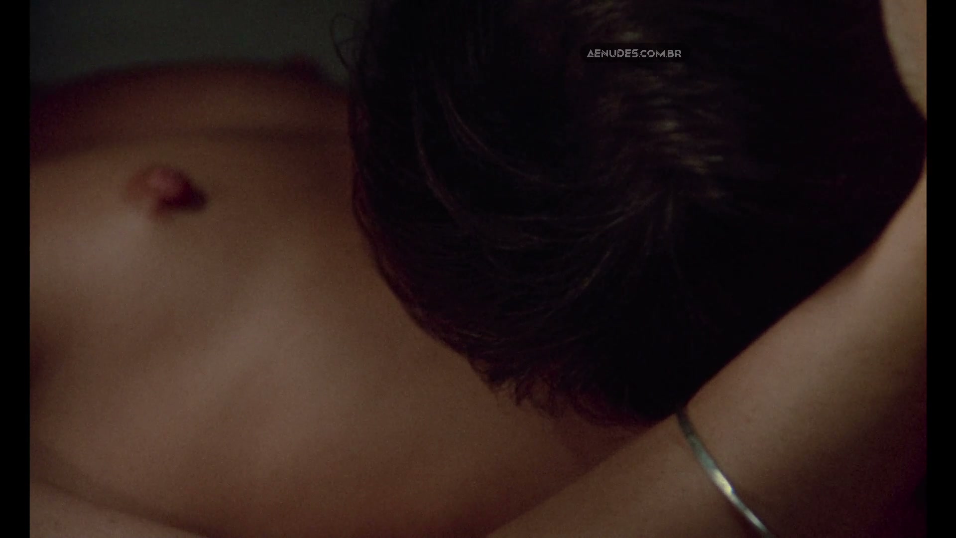 Katharine Ross nua pelada cena de sexo em Chance and Violence