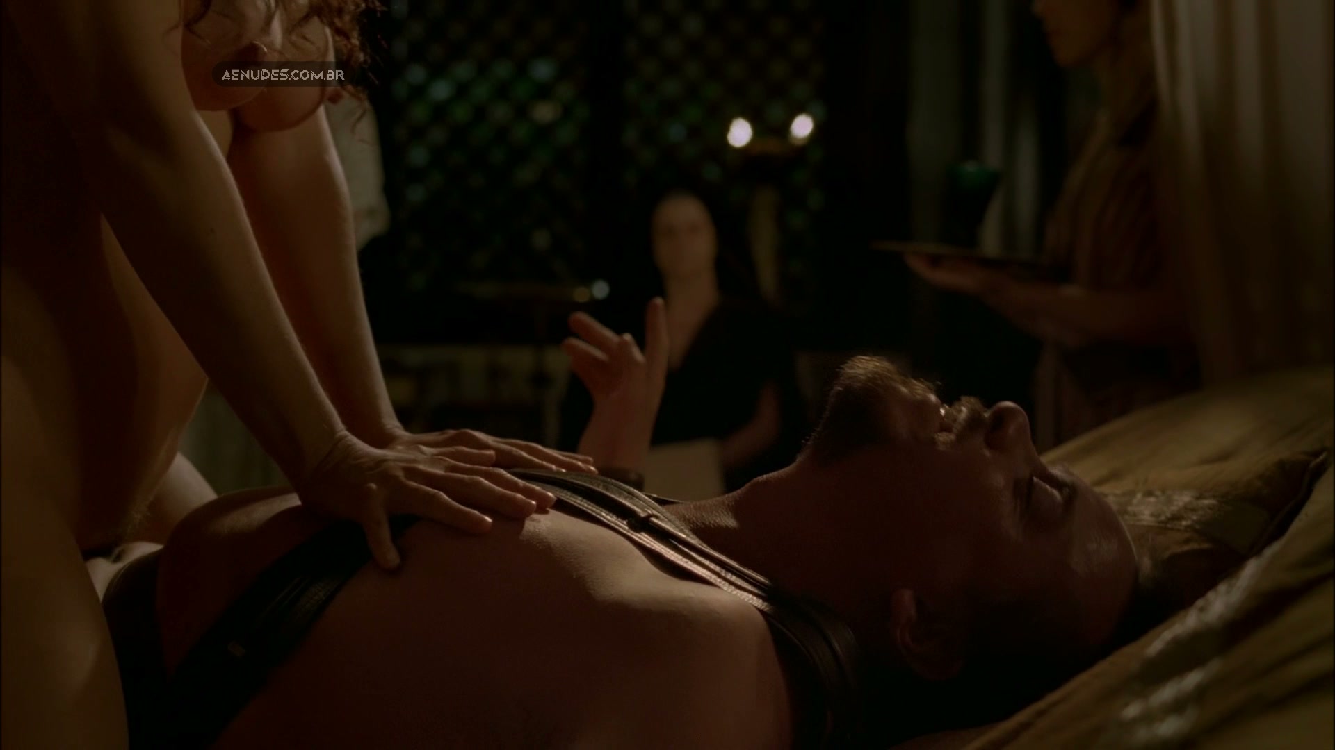 Polly Walker Kerry Condon nua pelada cena de sexo em Rome