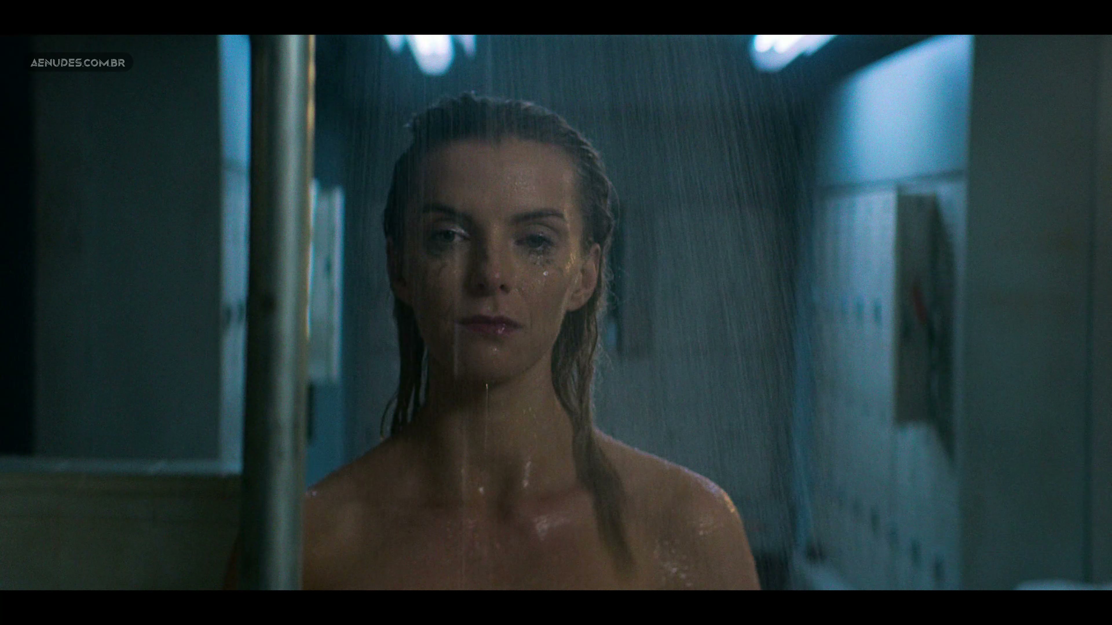 Betty Gilpin nua pelada cena de sexo em Glow