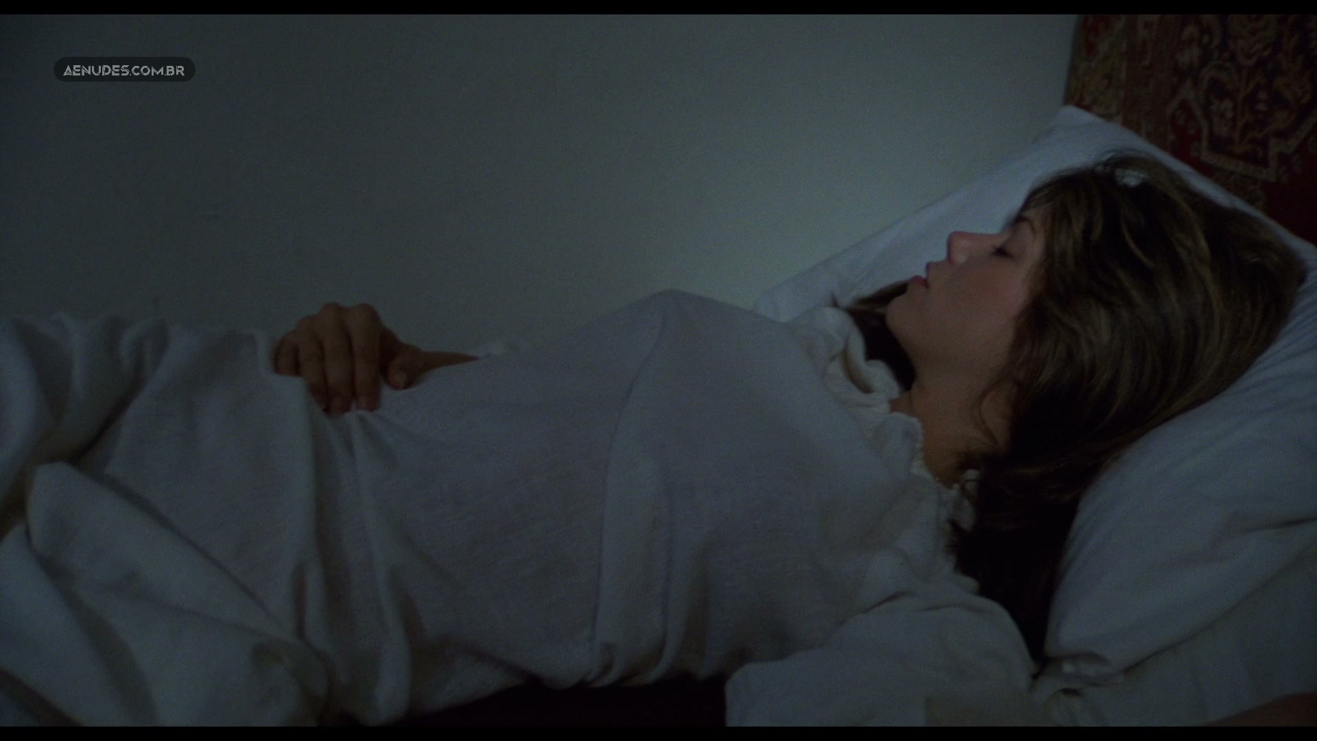 Deborah Shelton nua pelada cena de sexo em Blood Tide