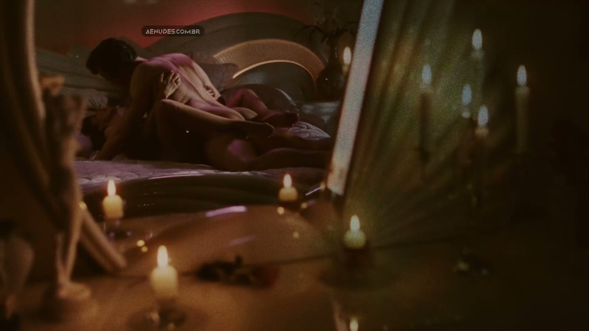 Deborah Shelton nua pelada cena de sexo em Sins Of The Night
