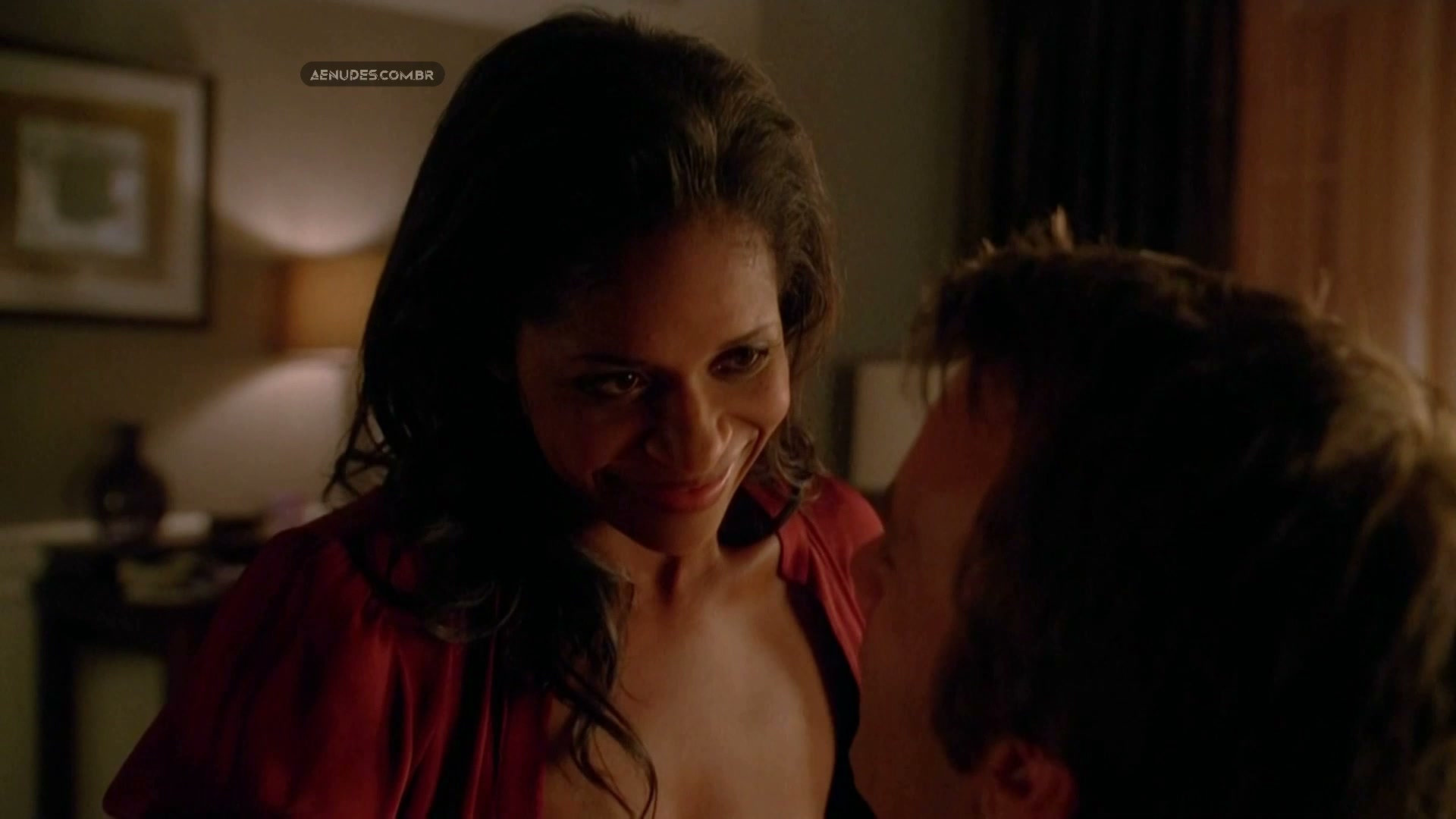 Merrin Dungey nua pelada cena de sexo em Hung