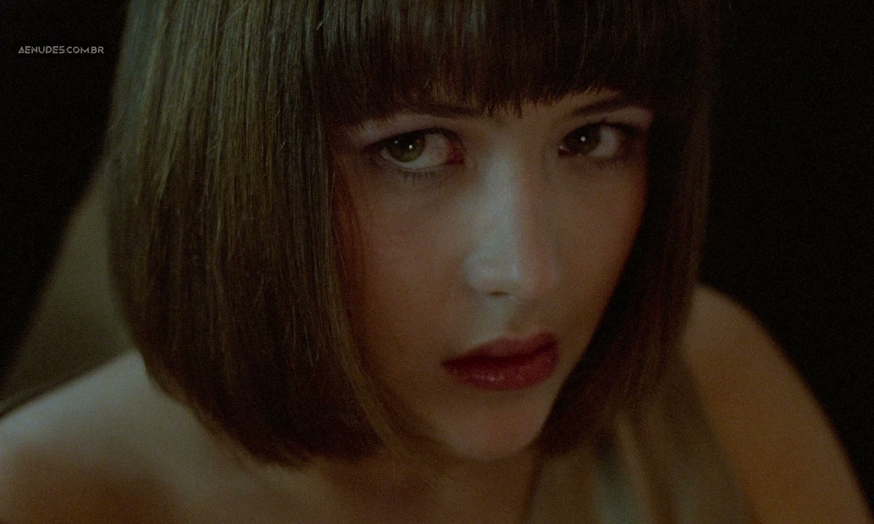 Sophie Marceau, Christiane Jean, etc nuas peladas cena de sexo em L'amour braque (A Revolta do Amor)