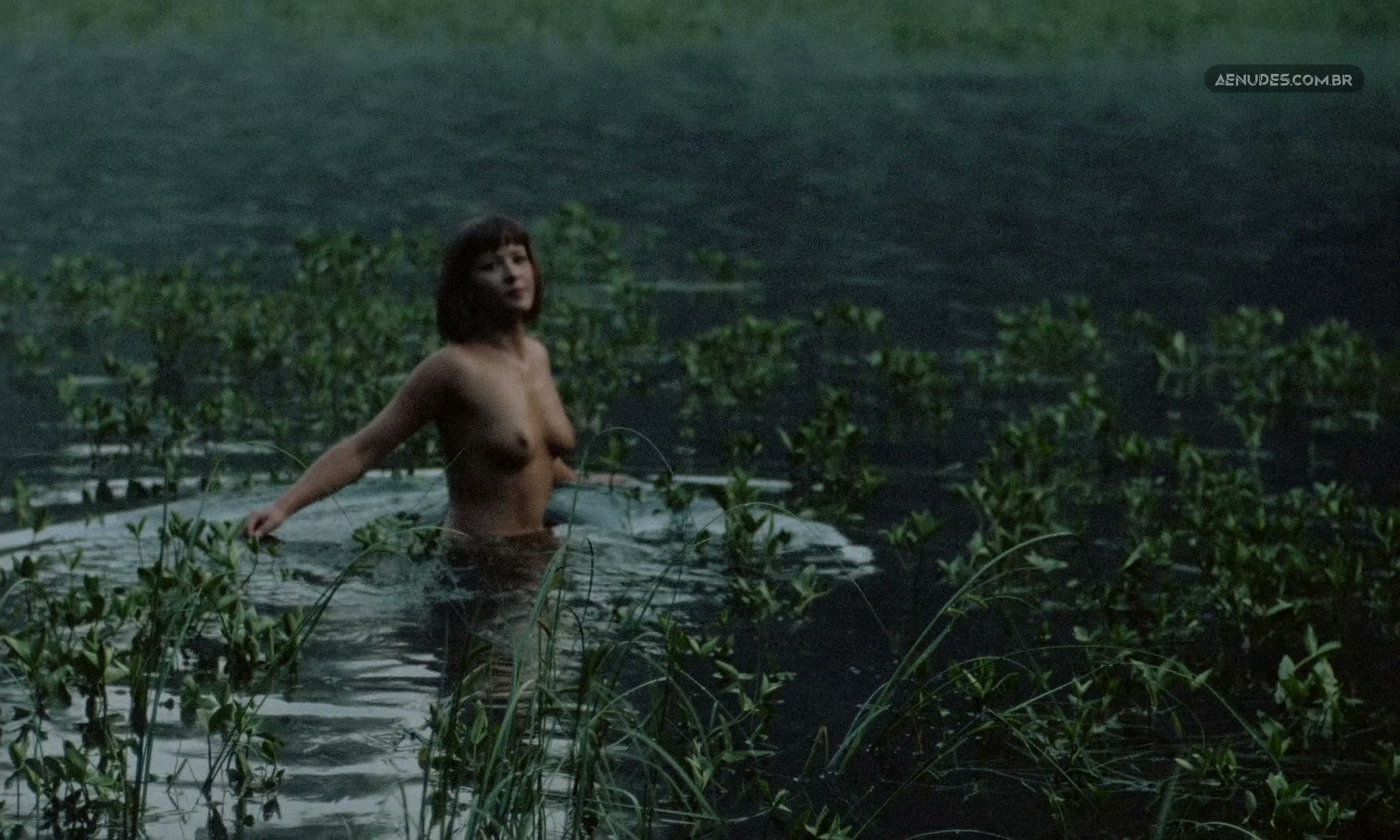 Sophie Marceau, Christiane Jean, etc nuas peladas cena de sexo em L'amour braque (A Revolta do Amor)