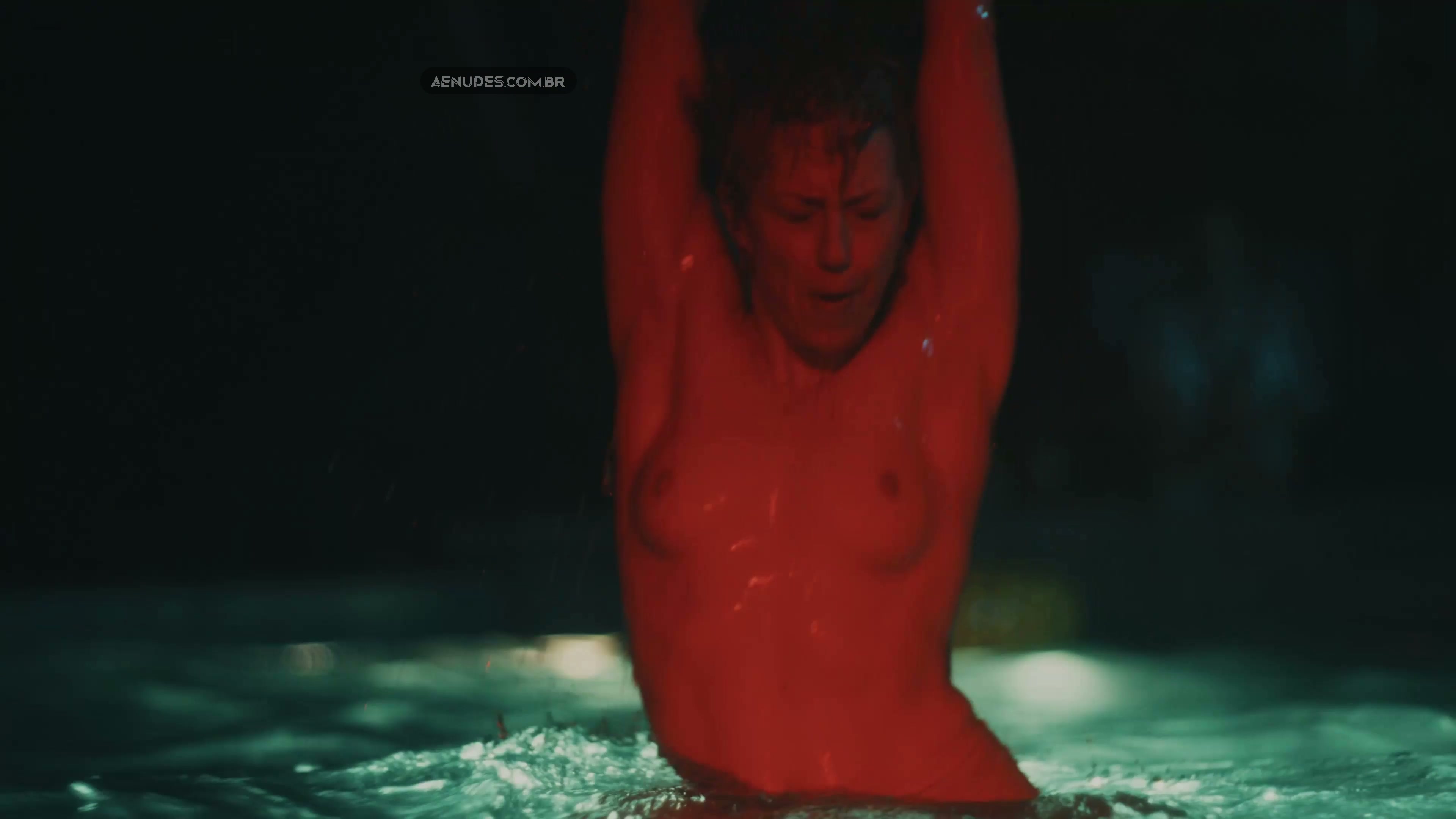 Carrie Coon nua pelada cena de sexo em The White Lotus S03
