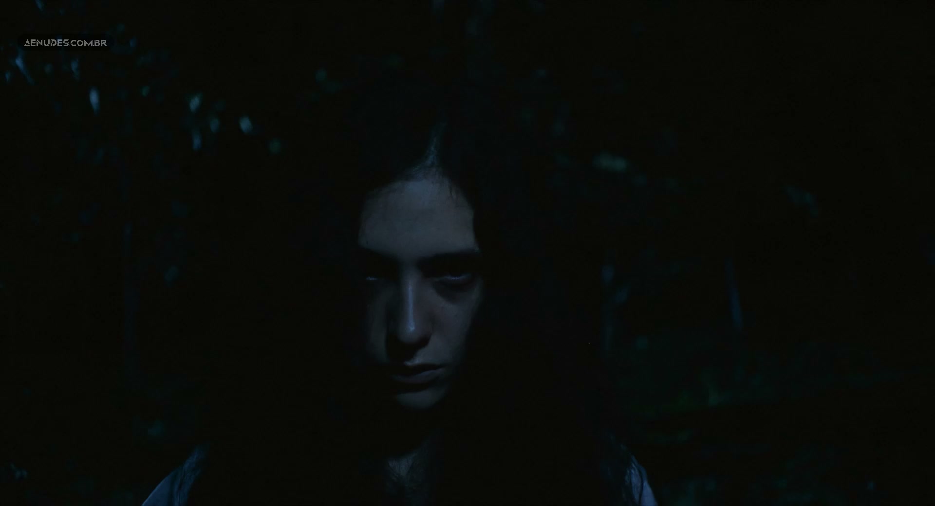 Luiza Kosovski nua pelada cena de sexo em A Herança