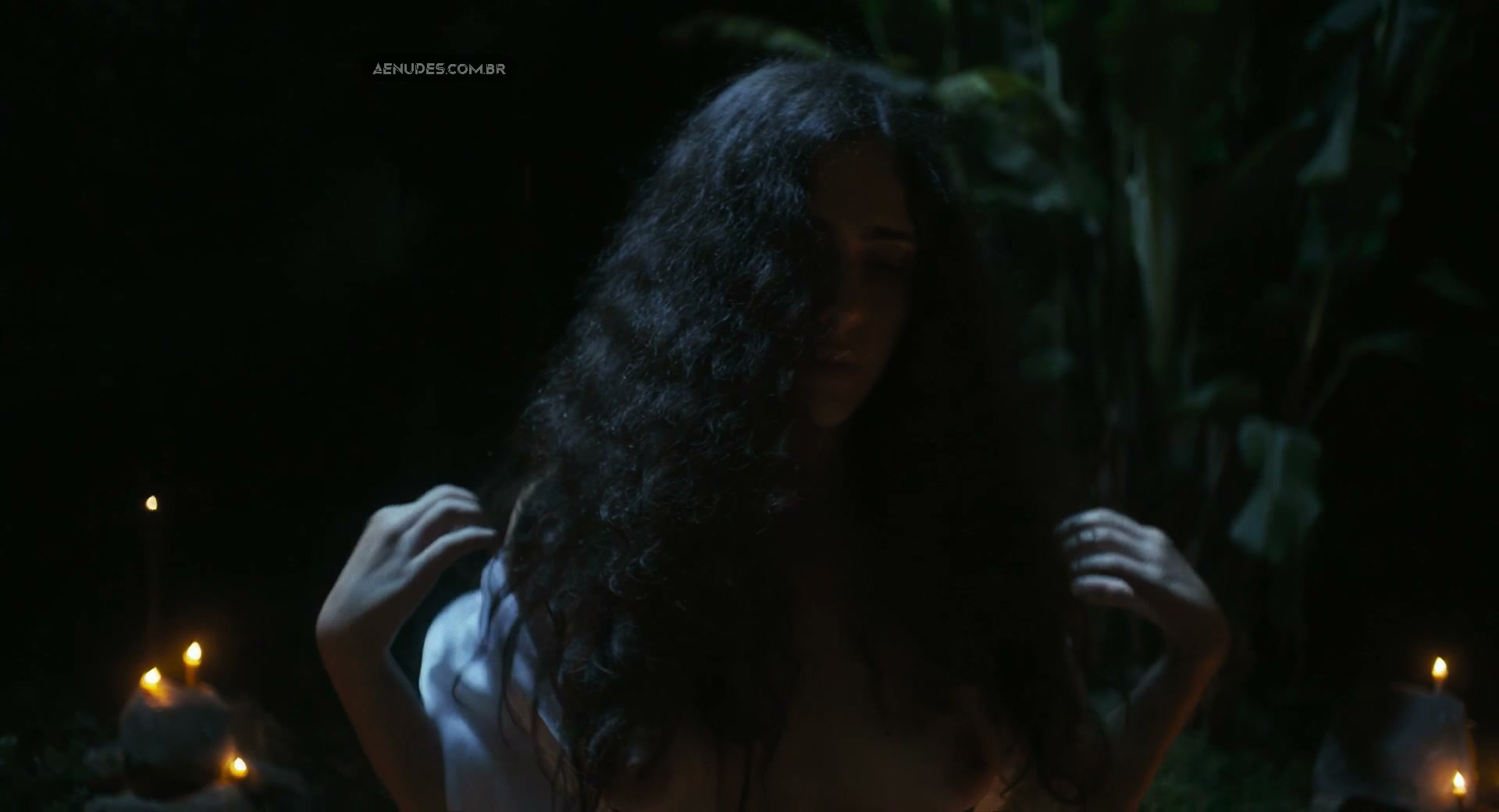 Luiza Kosovski nua pelada cena de sexo em A Herança